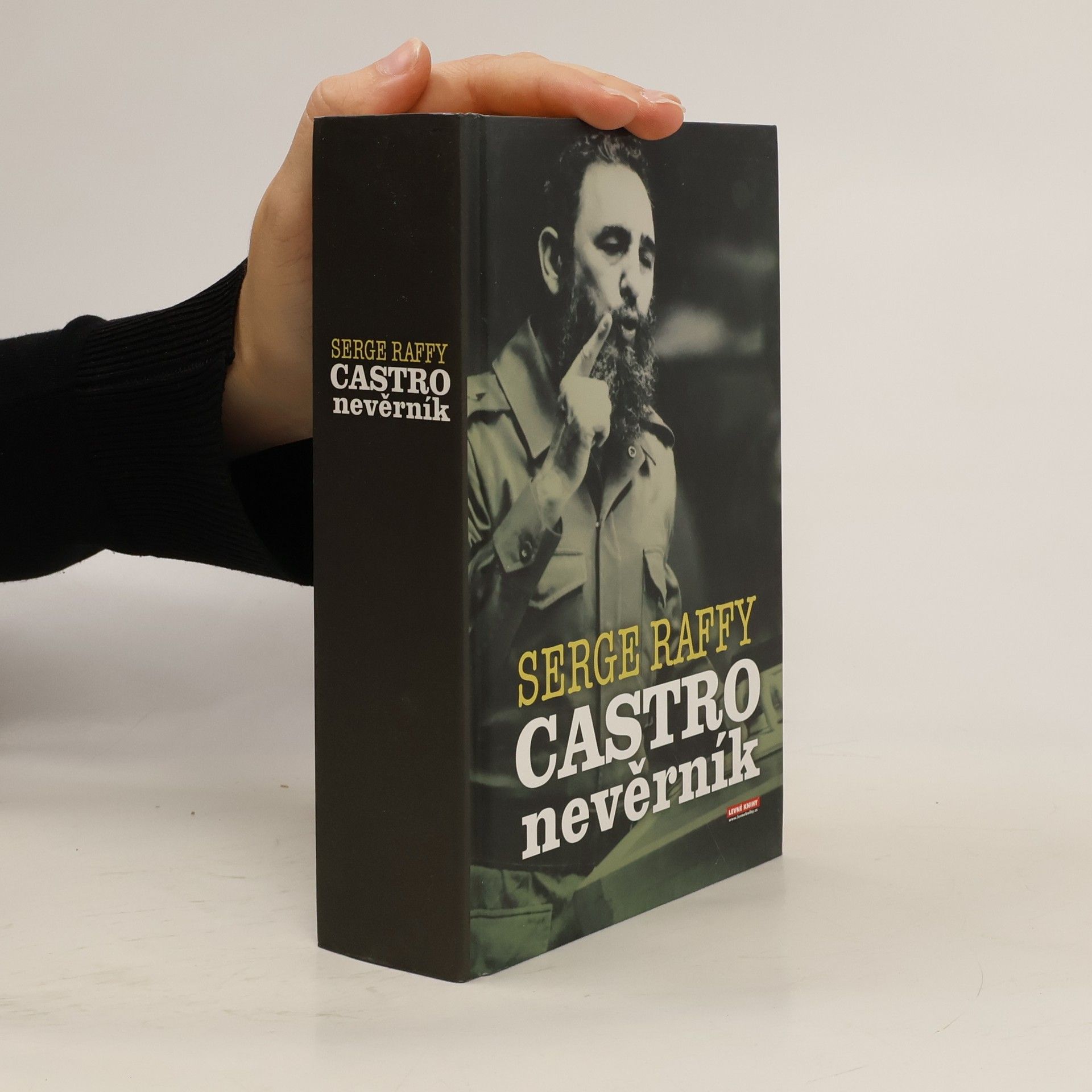 Serge Raffy Castro nevěrník