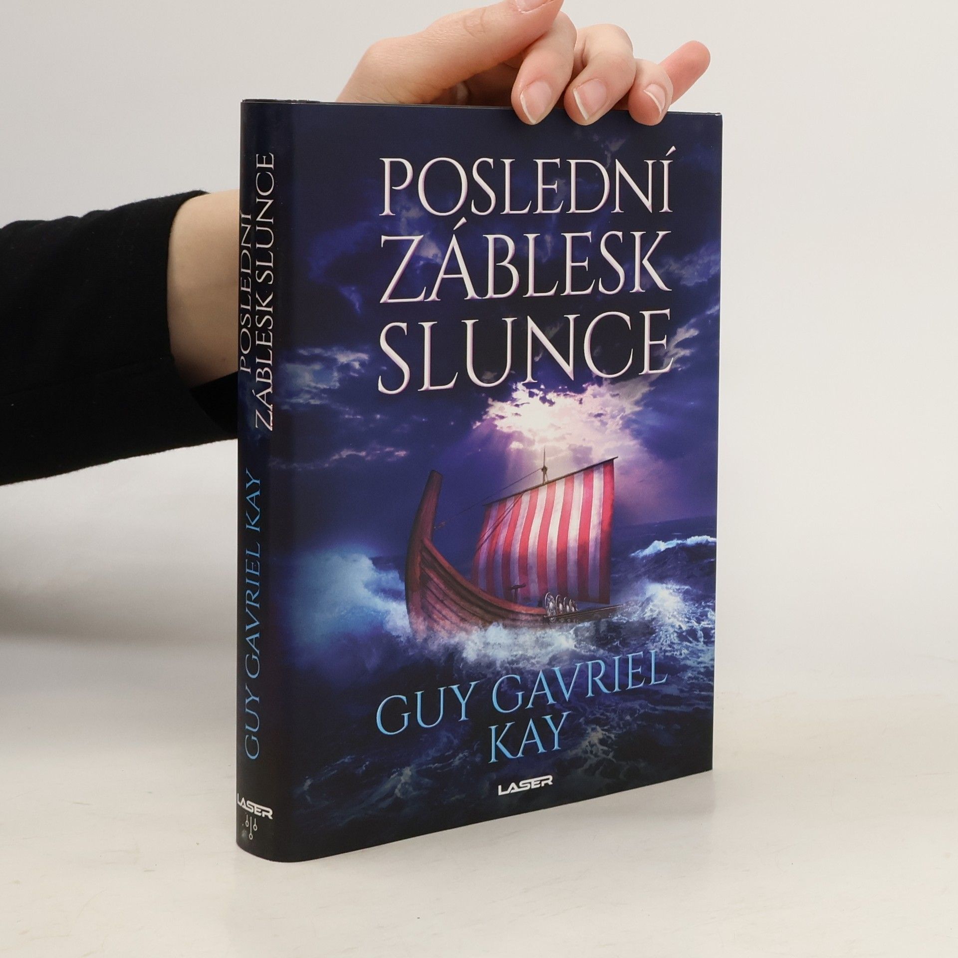 Guy Gavriel Kay Poslední záblesk slunce