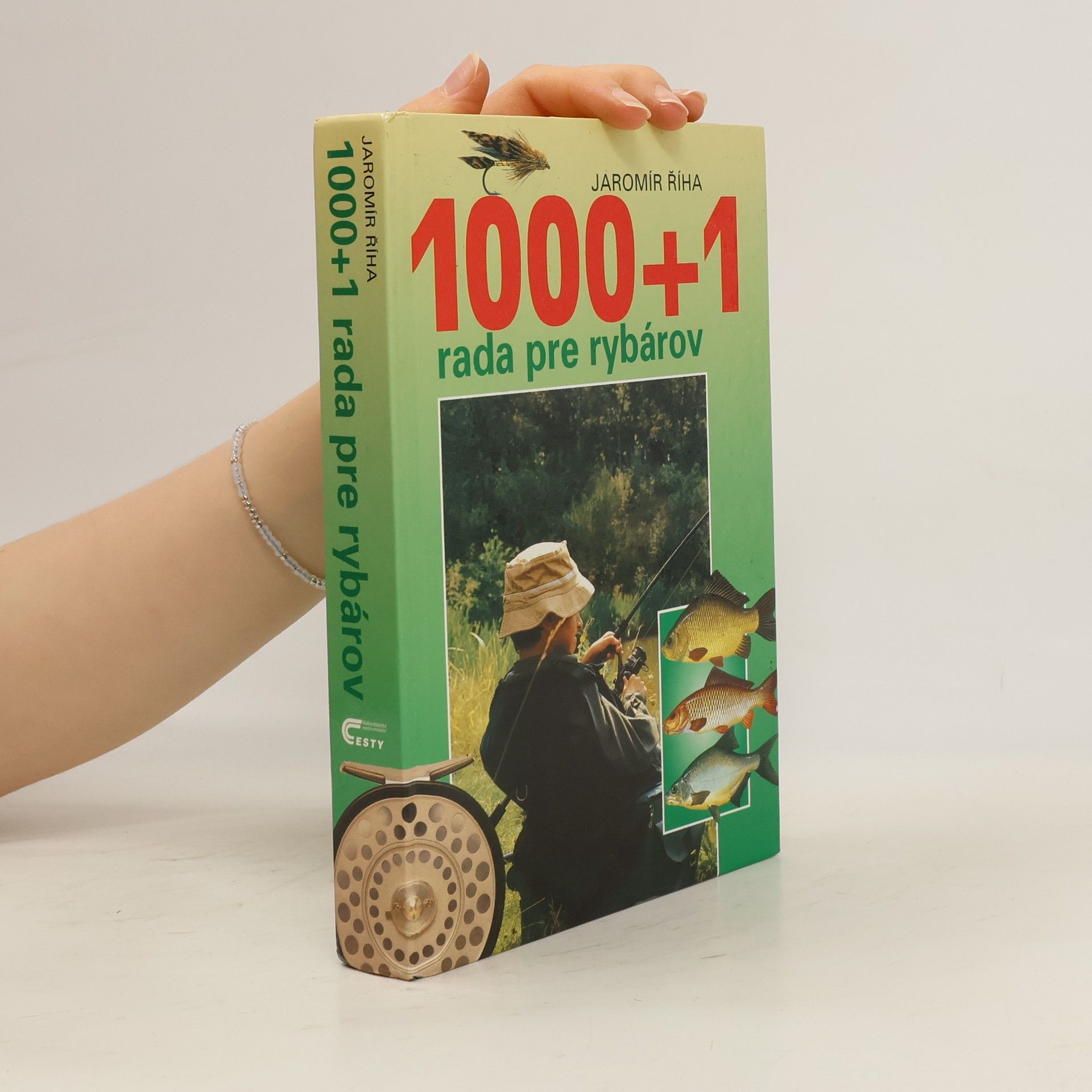 Jaromír Říha 1000 + 1 rada pre rybárov