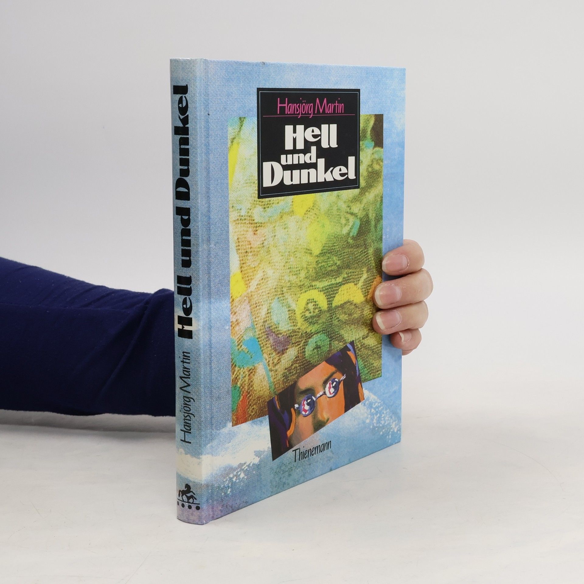 Hansjörg Martin Hell und Dunkel