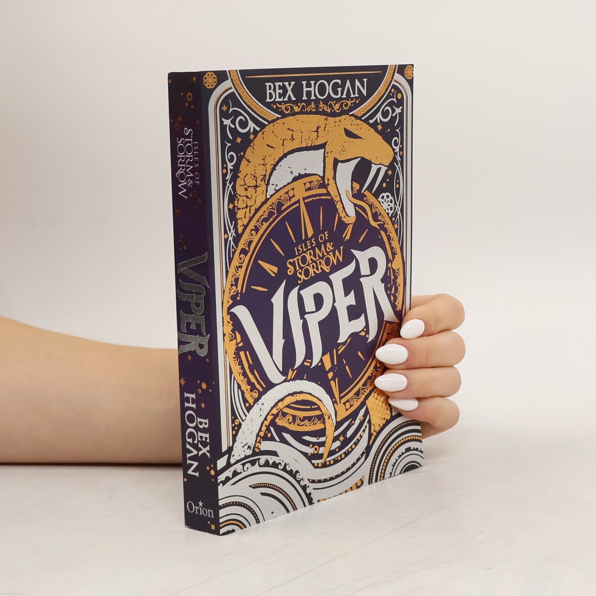 Bex Hogan Isles of Storm & Sorrow : Viper