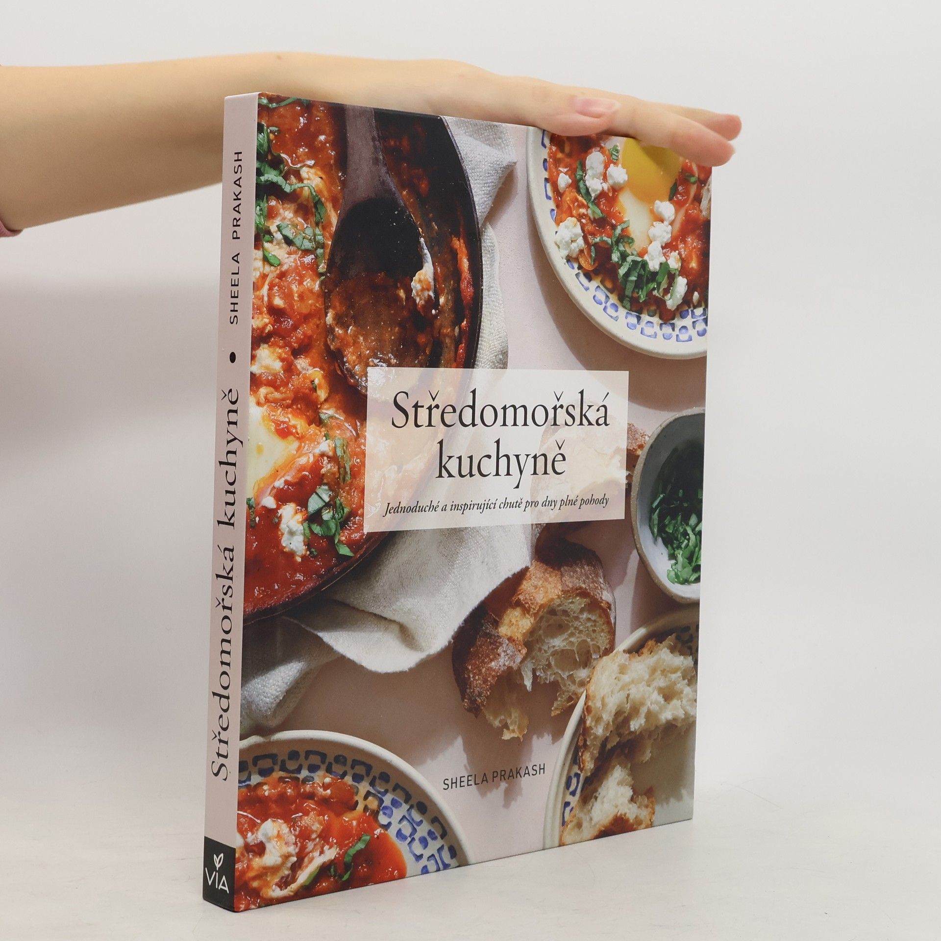 Středomořská kuchyně : jednoduché a inspirativní chutě pro dny plné pohody