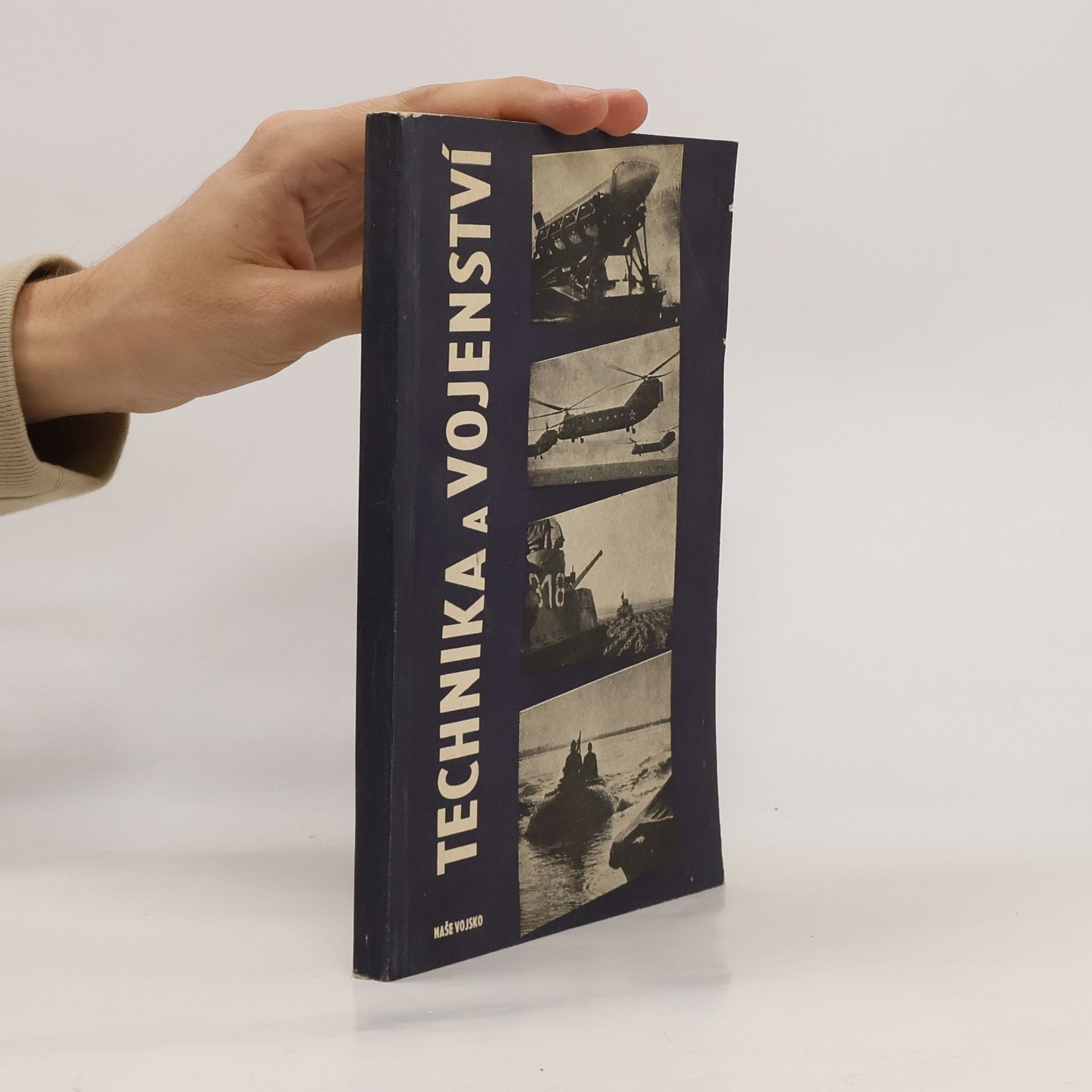 AA.VV. Technika a vojenství