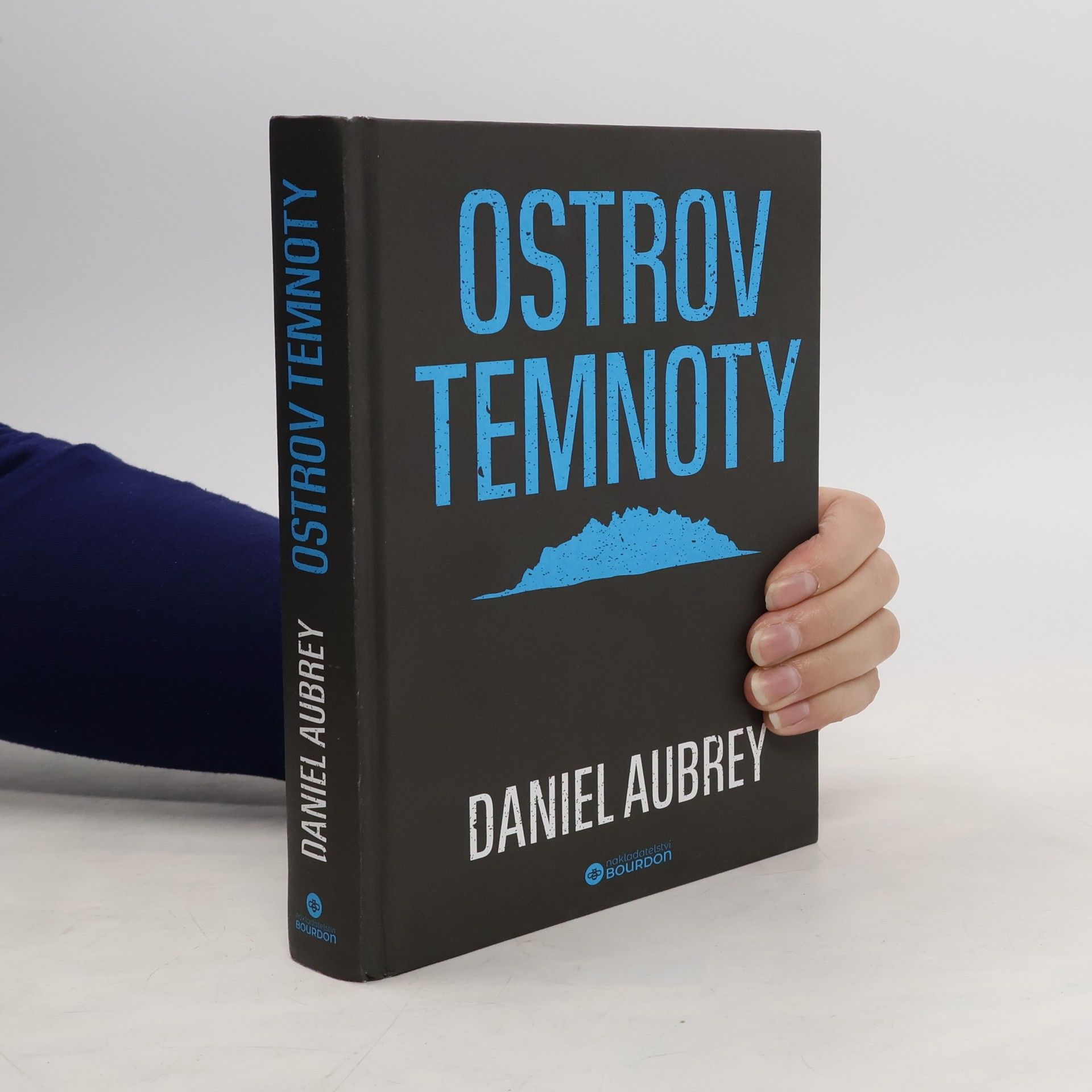 Jana Jašová Ostrov temnoty