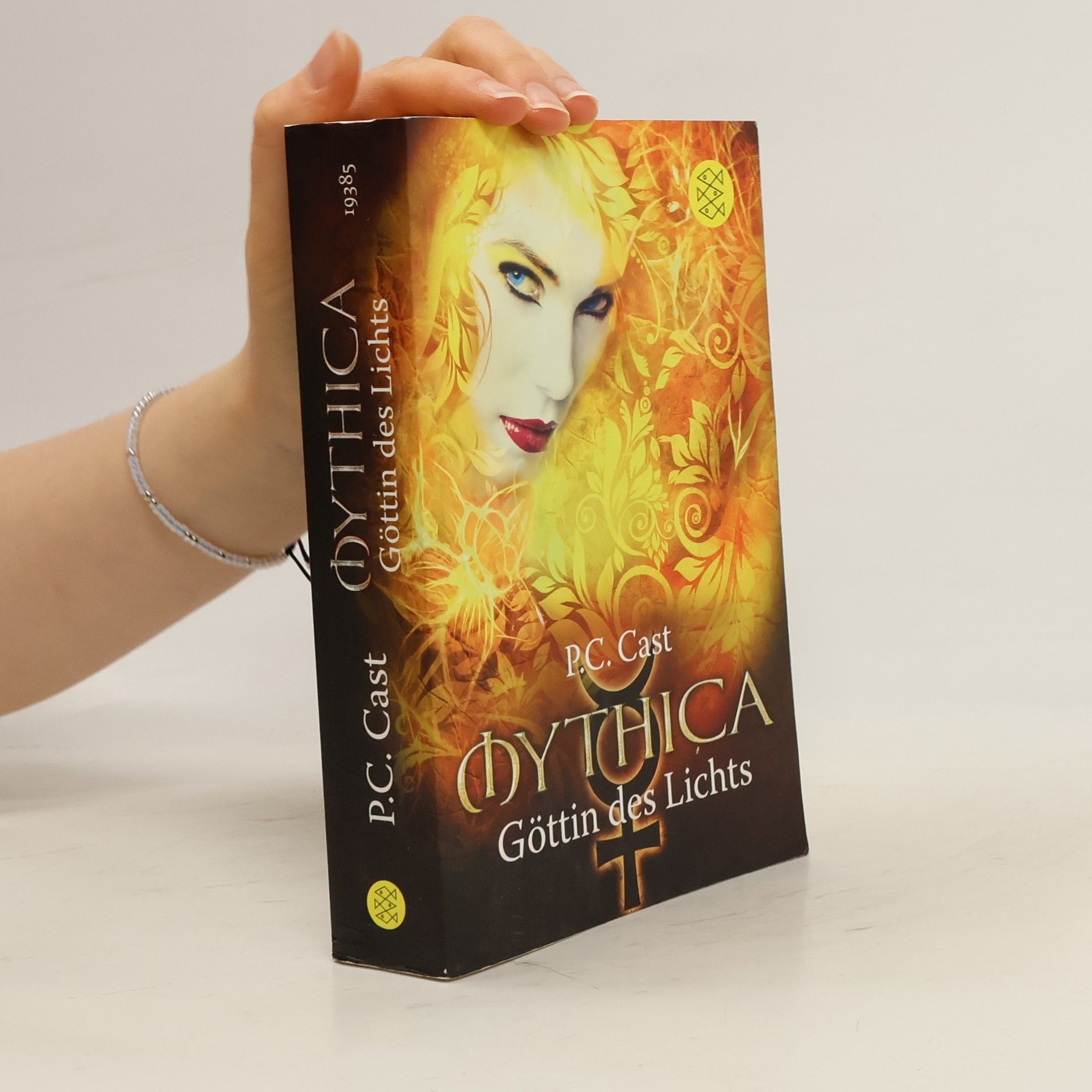 Phyllis Christine Cast Mythica 3