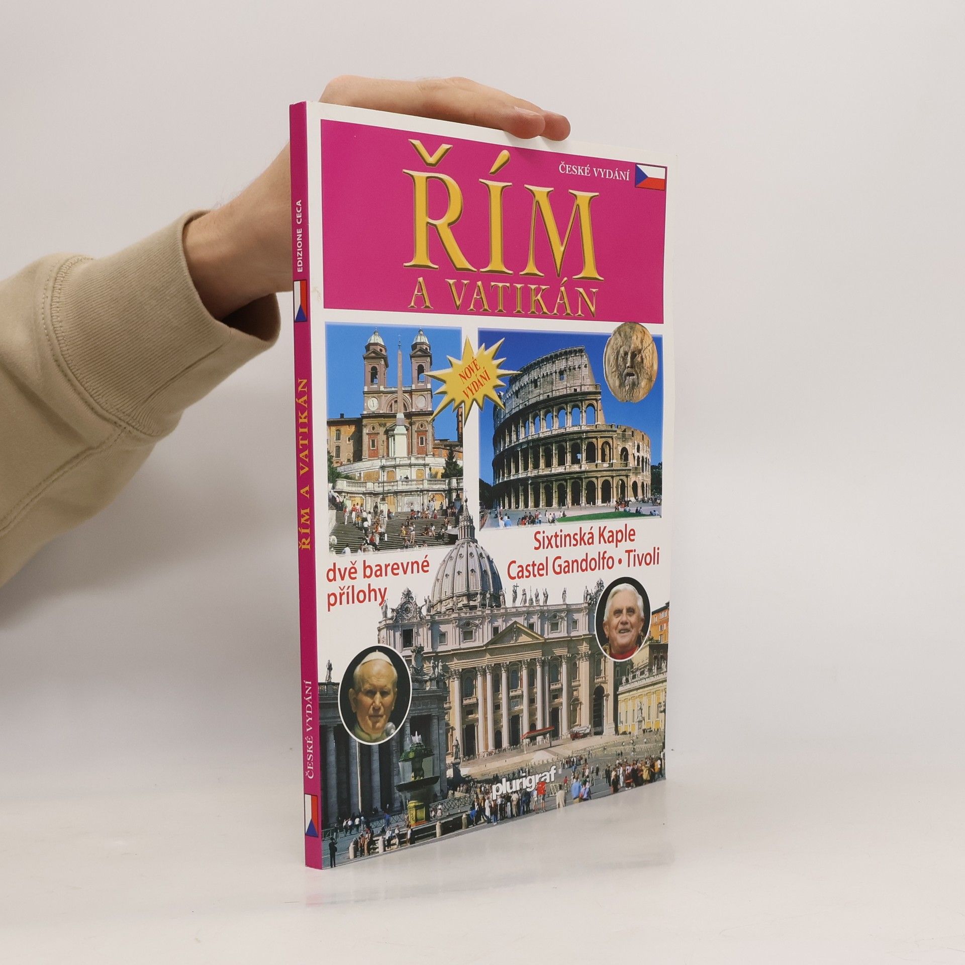 Collectif d'auteurs Řím a Vatikán