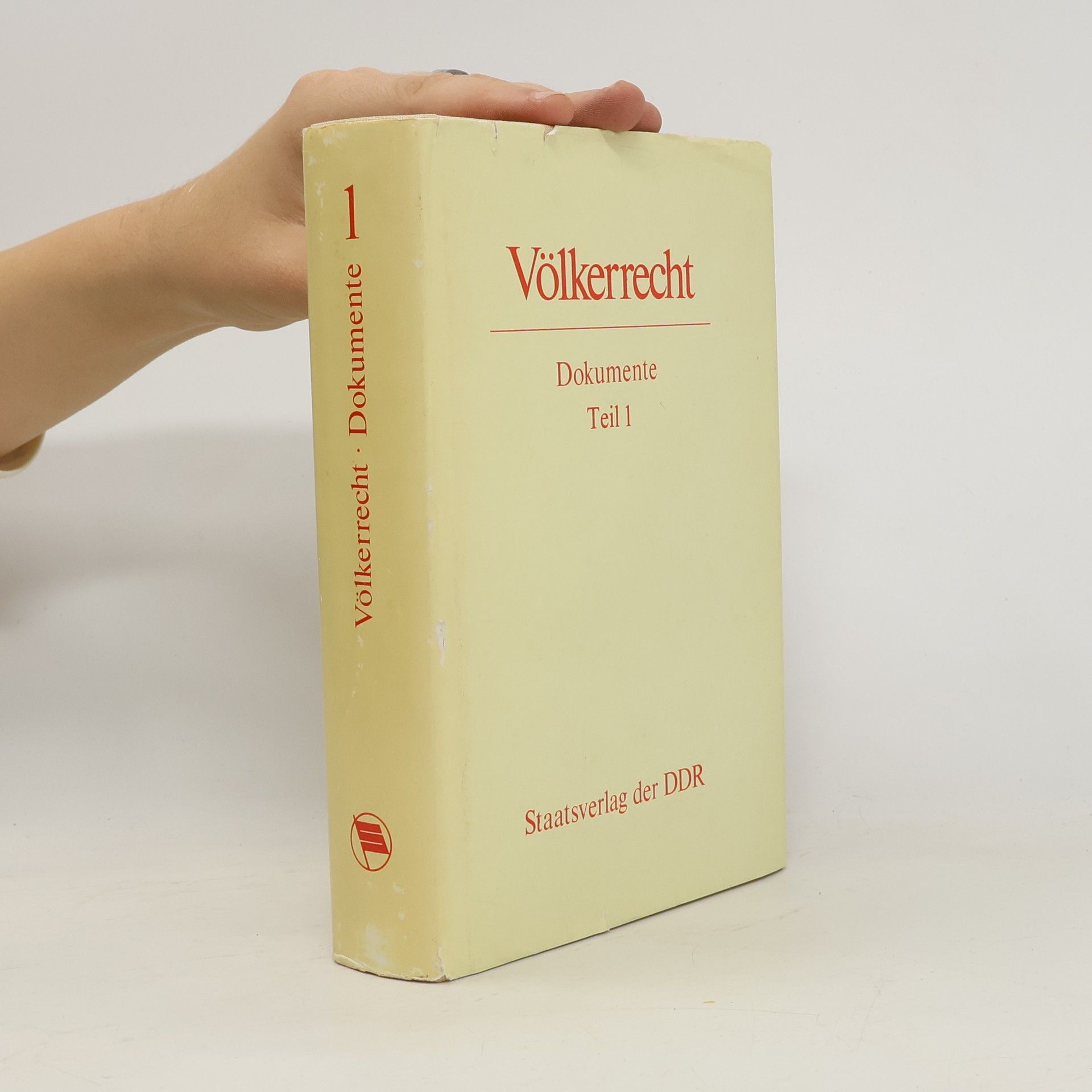 Autorenkollektiv Völkerrecht. Dokumente. Teil 1