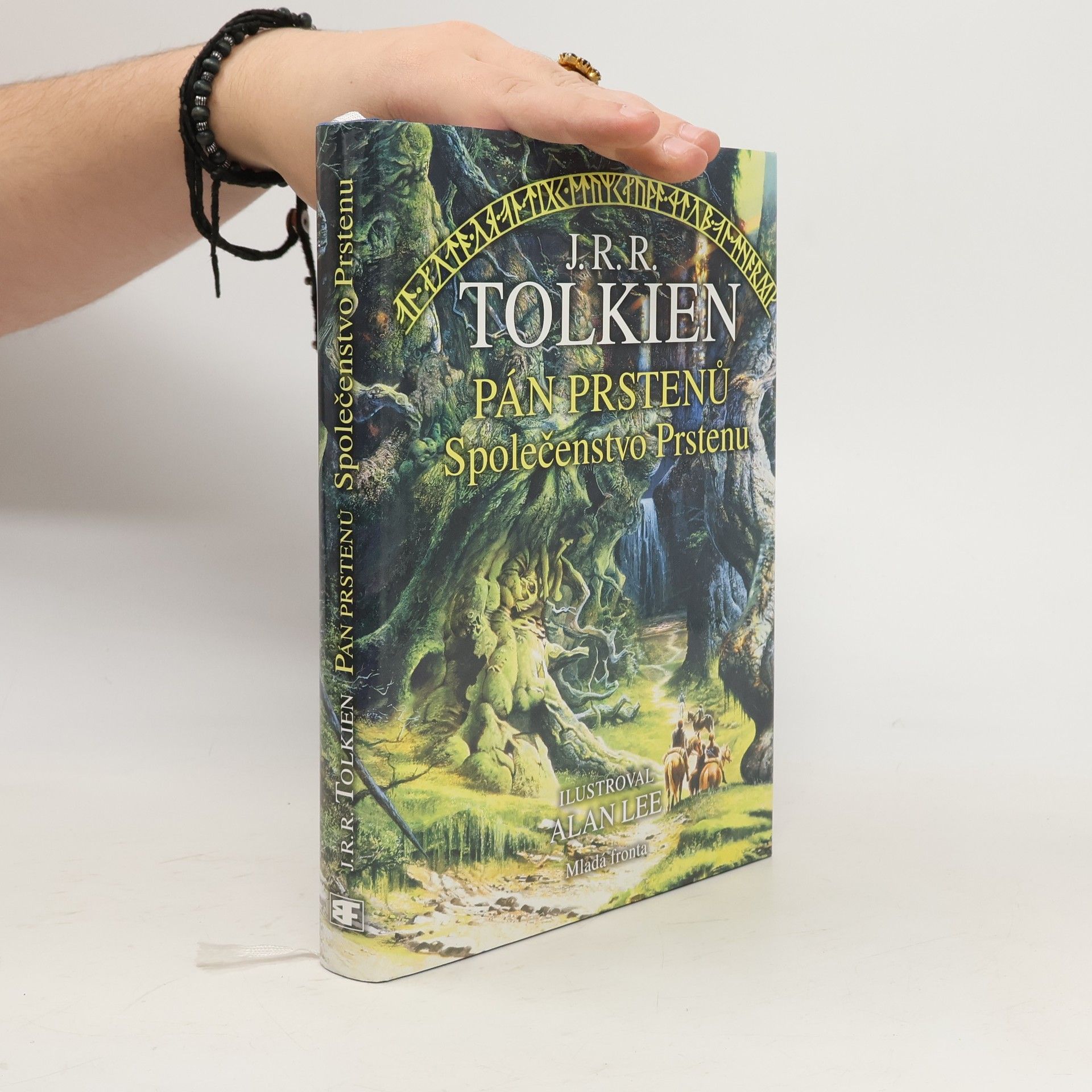 John Ronald Reuel Tolkien Pán prstenů. Společenstvo Prstenu