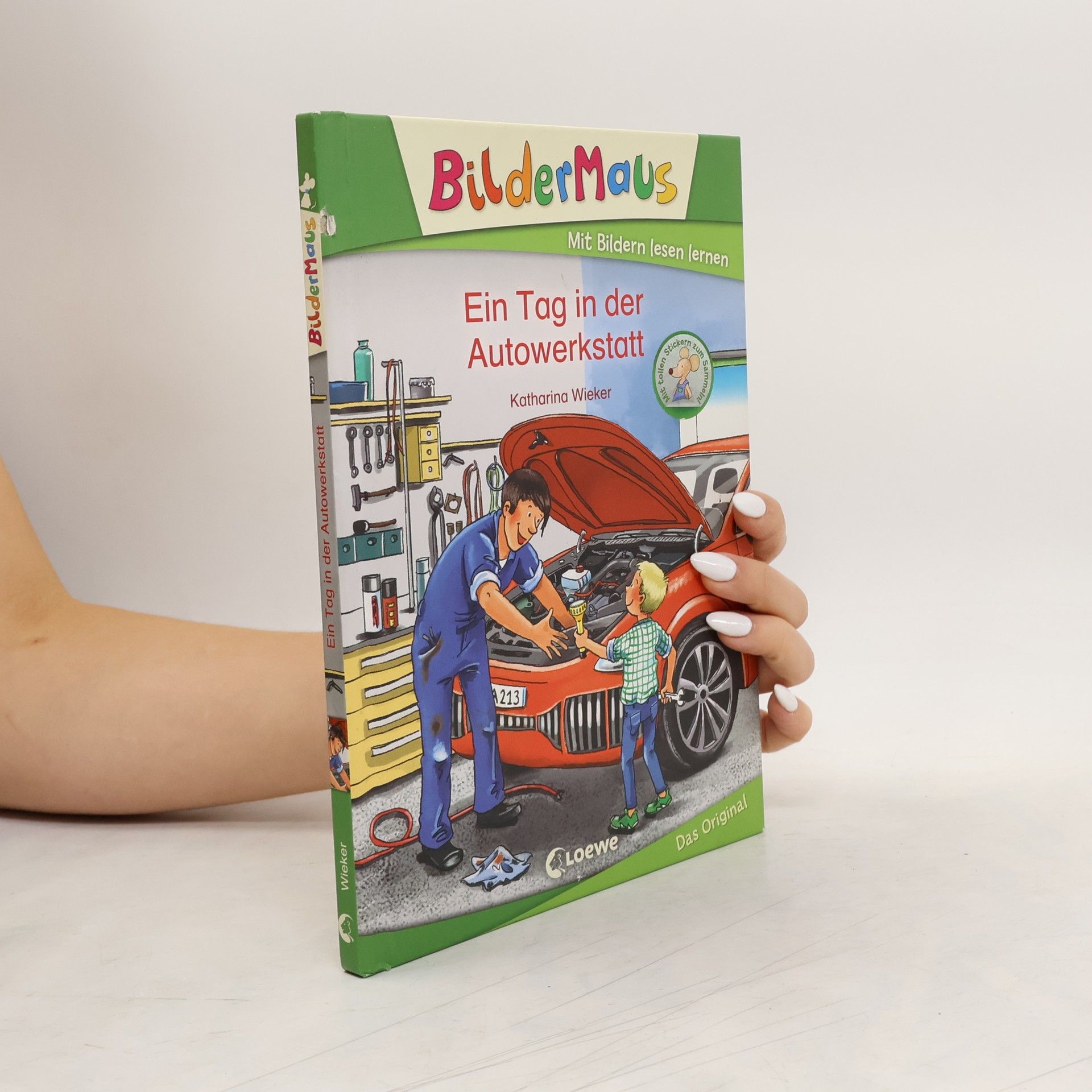 Katharina Wieker Ein Tag in der Autowerkstatt