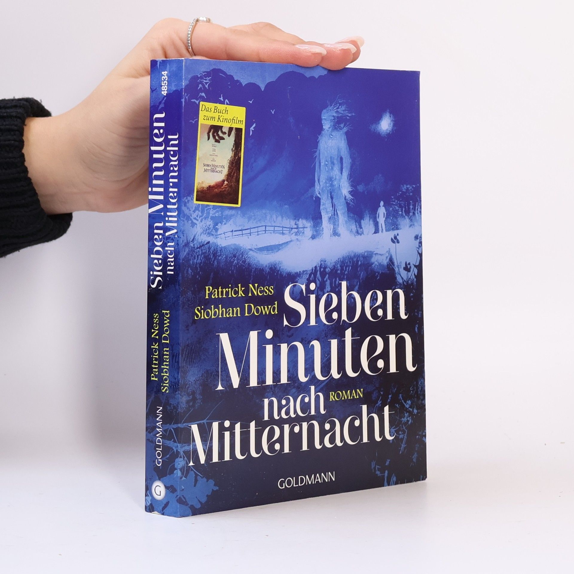Patrick Ness Sieben Minuten nach Mitternacht