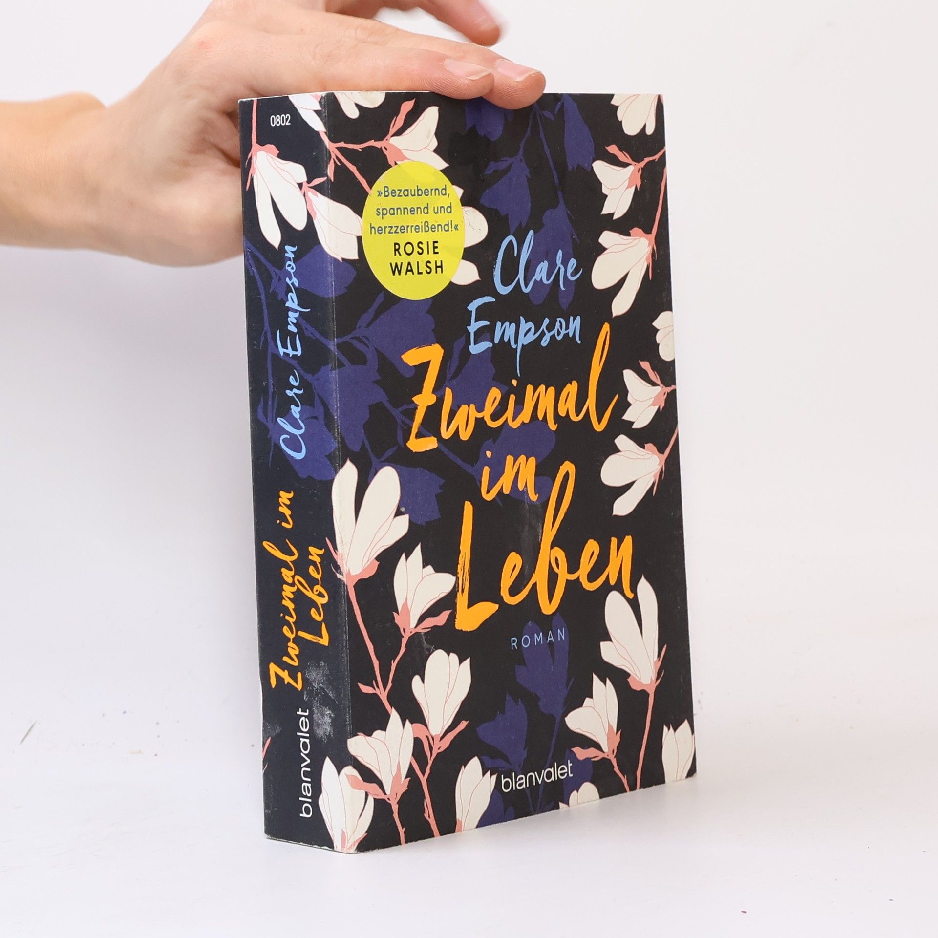 Between Us - Die große Liebe kennt viele Geheimnisse