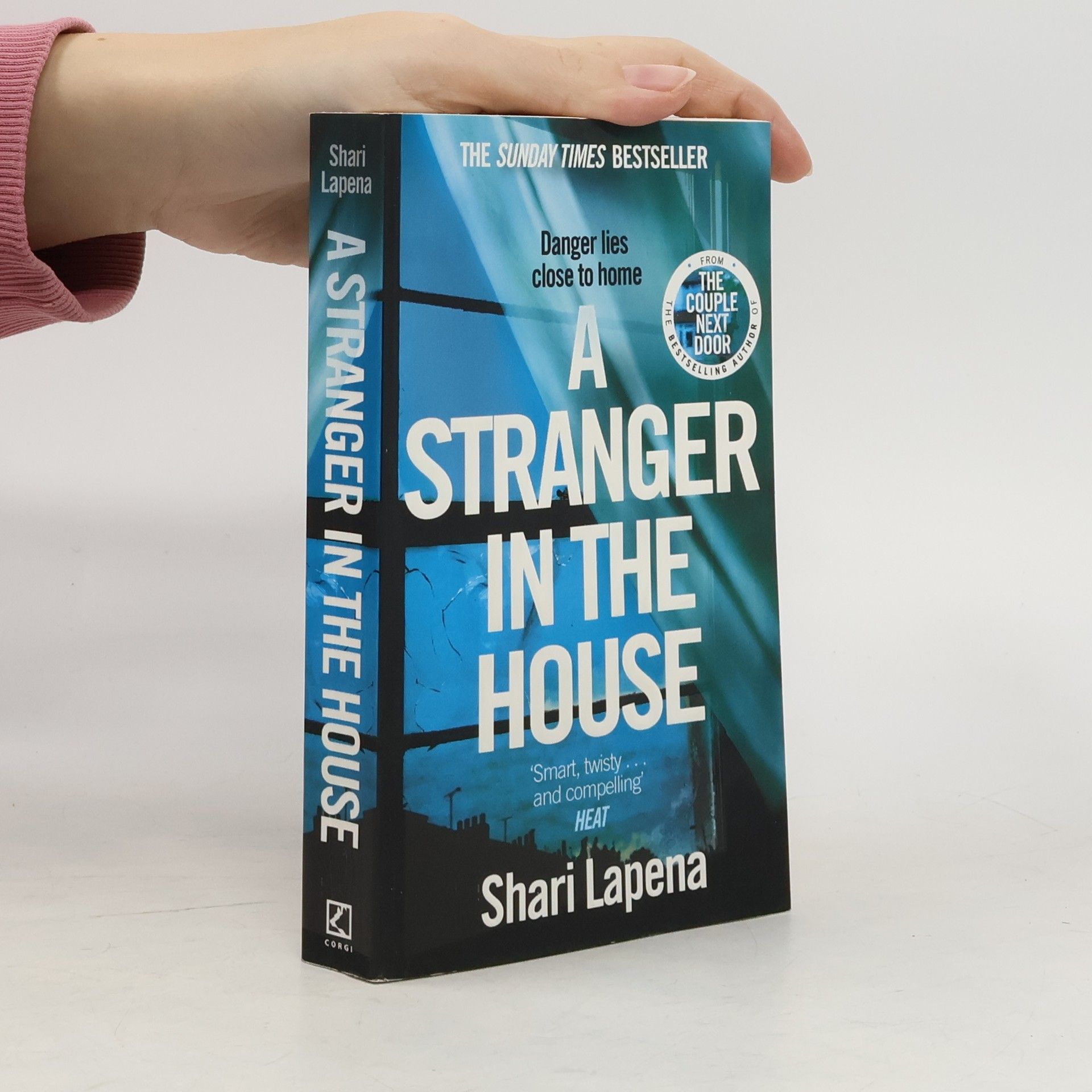Shari Lapena A Stranger in the House