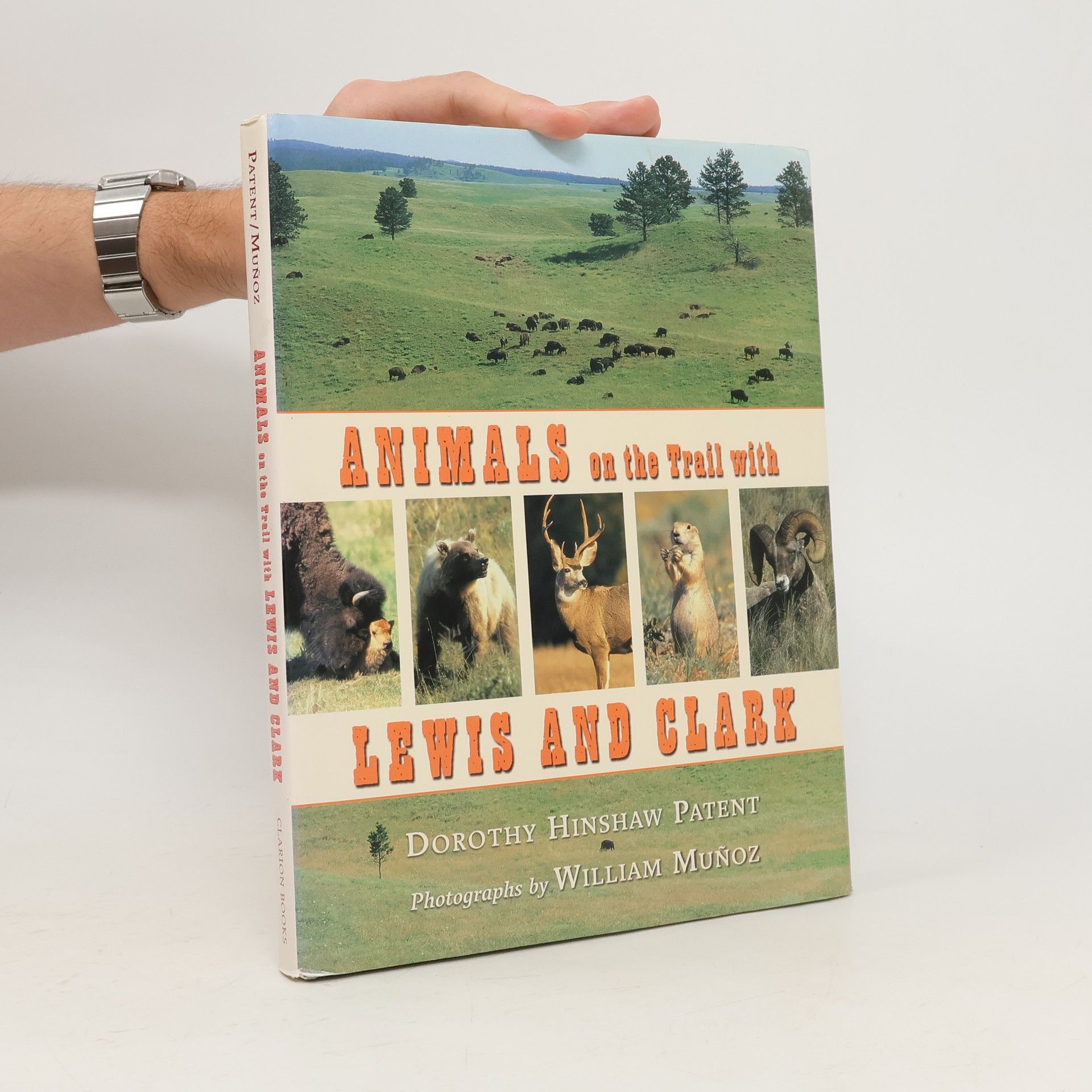 Dorothy Hinshaw Patent Animals on the Trail with Lewis and Clark