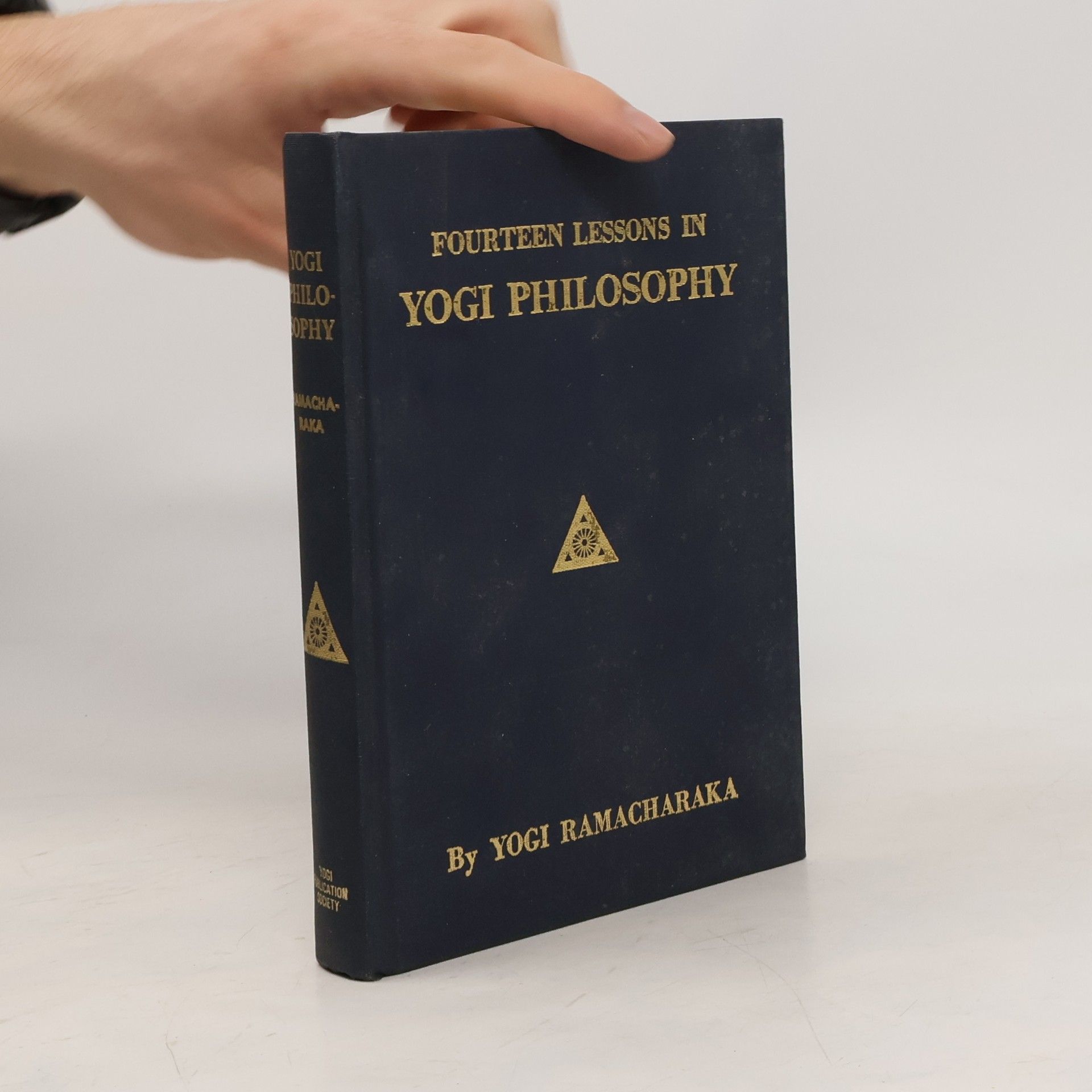 William Walker Atkinson Fourteen Lessons in Yogi Philosophy and Oriental Occultism