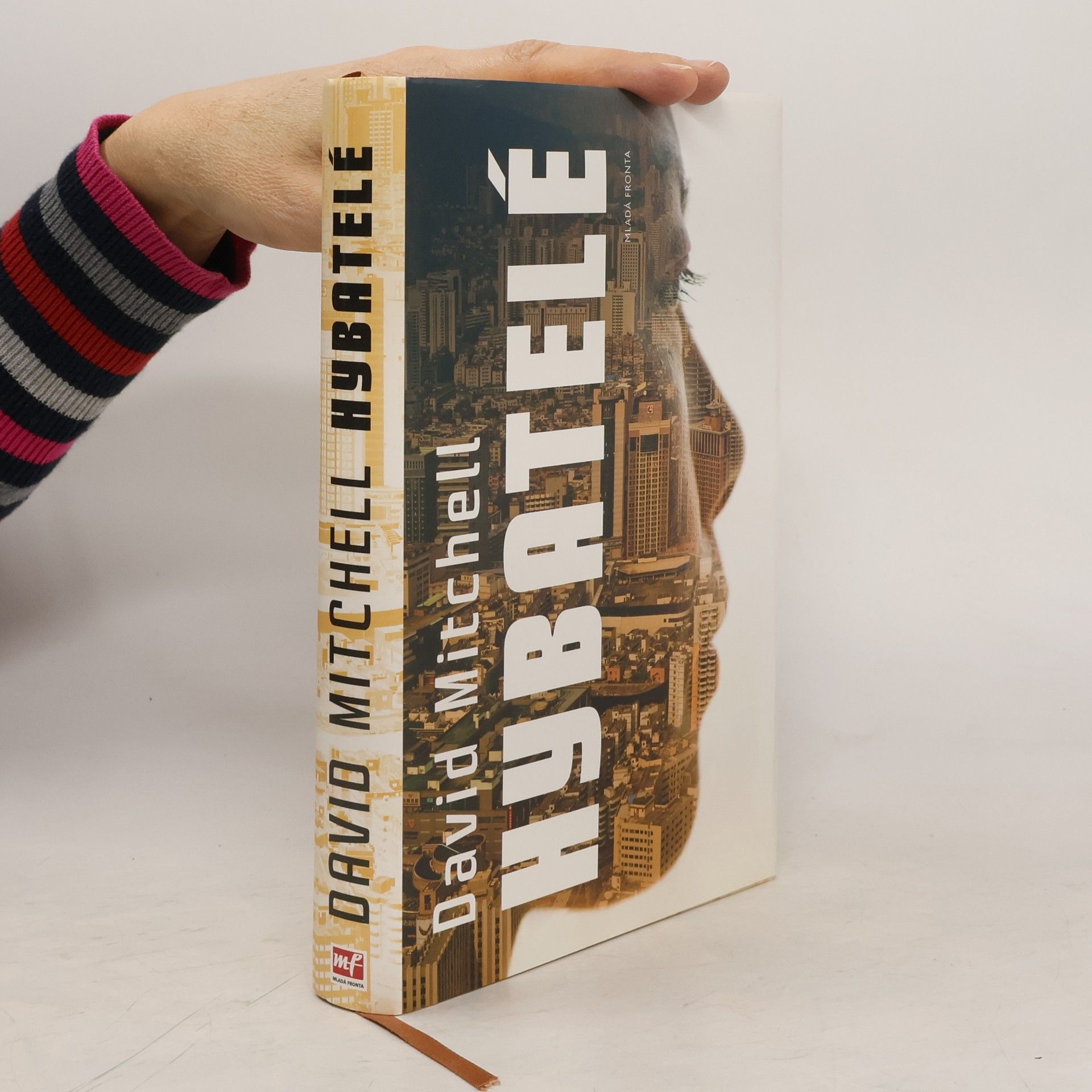 David Mitchell Hybatelé : román o devíti částech