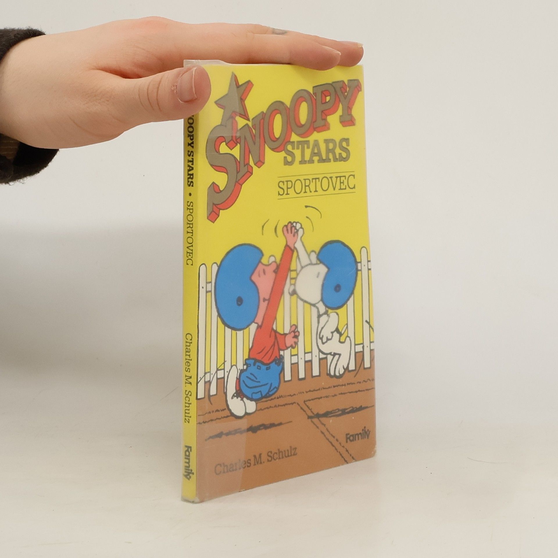 Charles M. Schulz Snoopy stars. Sportovec