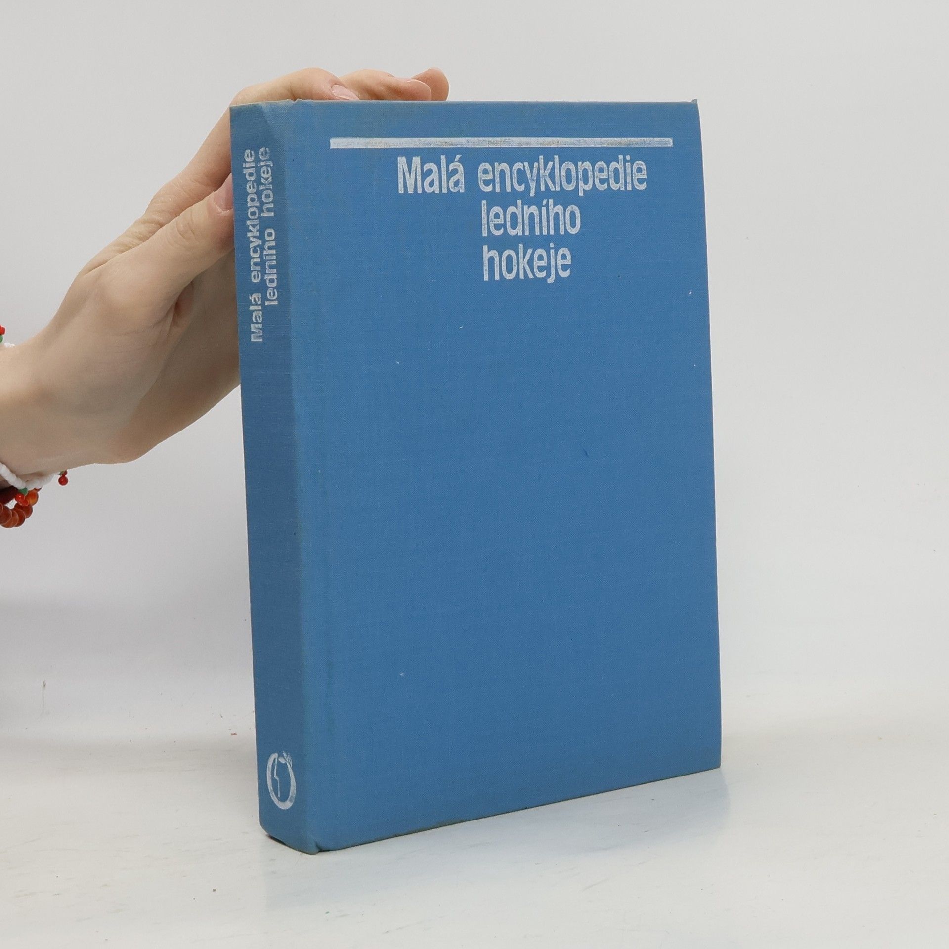 Malá encyklopedie ledního hokeje