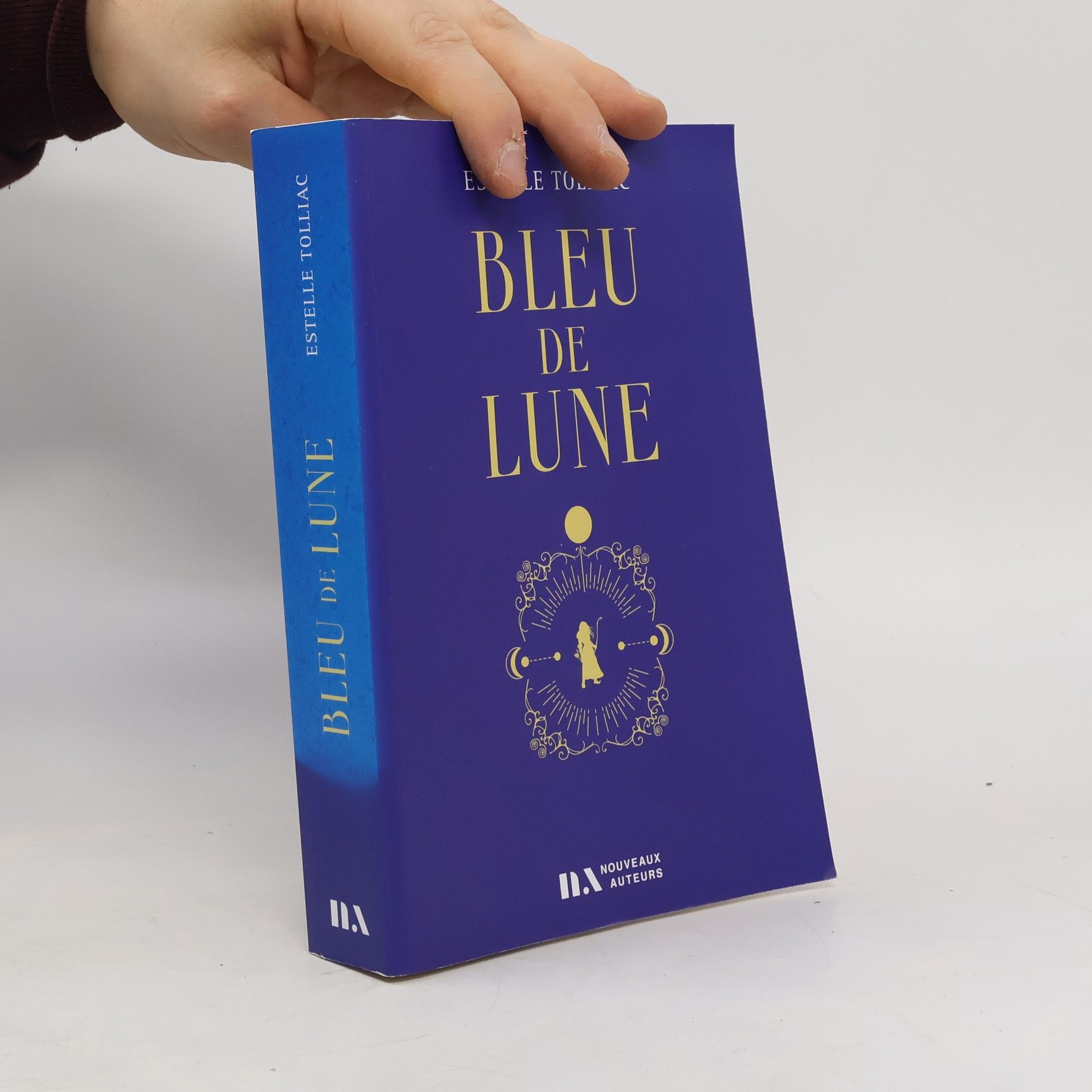 Estelle Tolliac Bleu de Lune