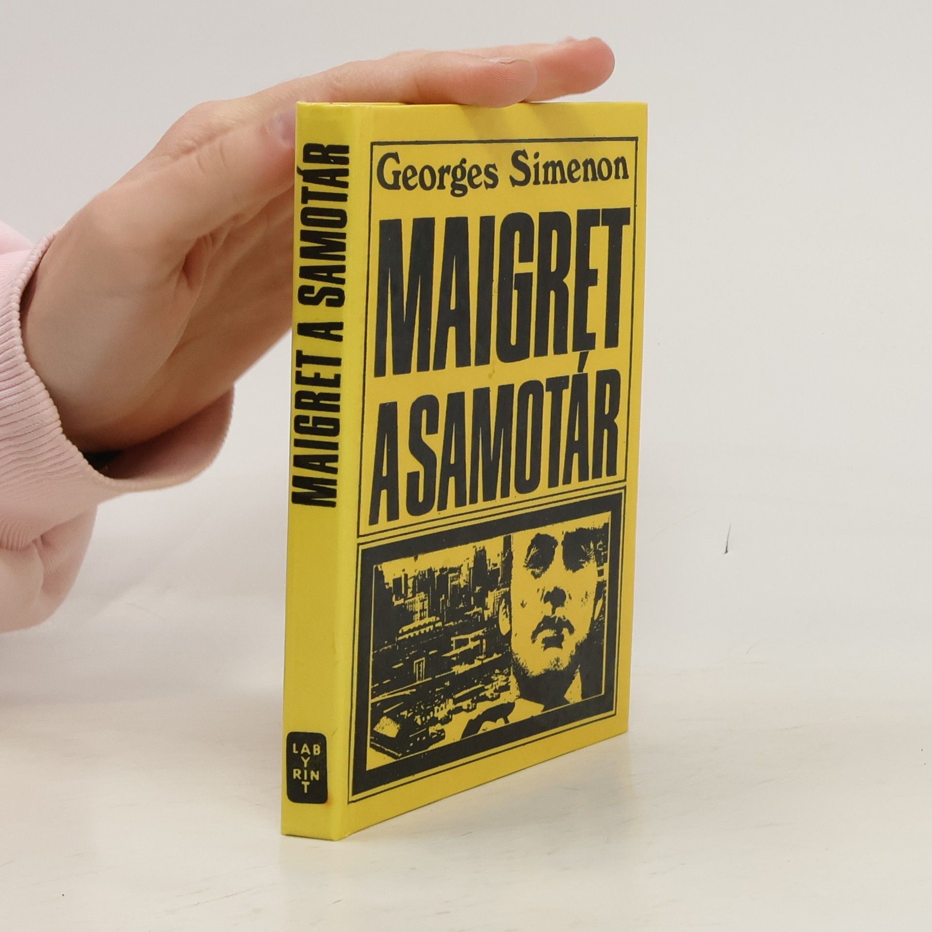 Georges Simenon Maigret a samotár