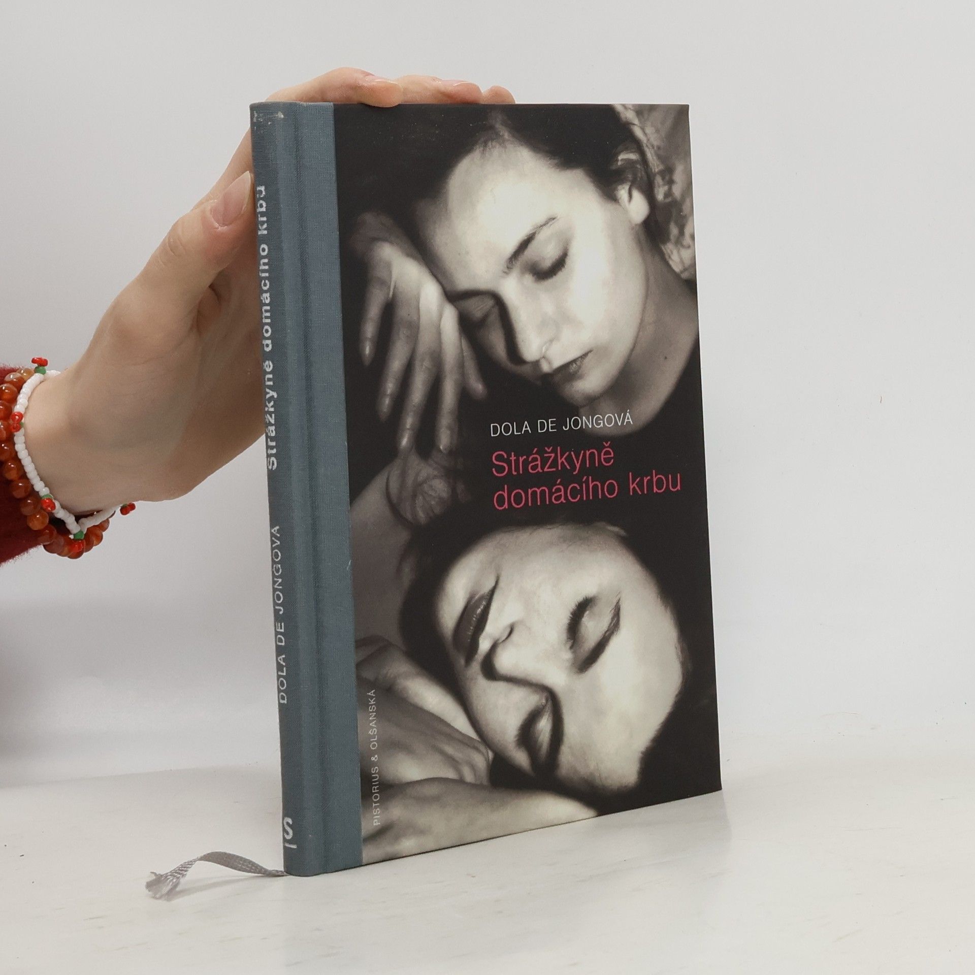 Dola de Jong Strážkyně domácího krbu