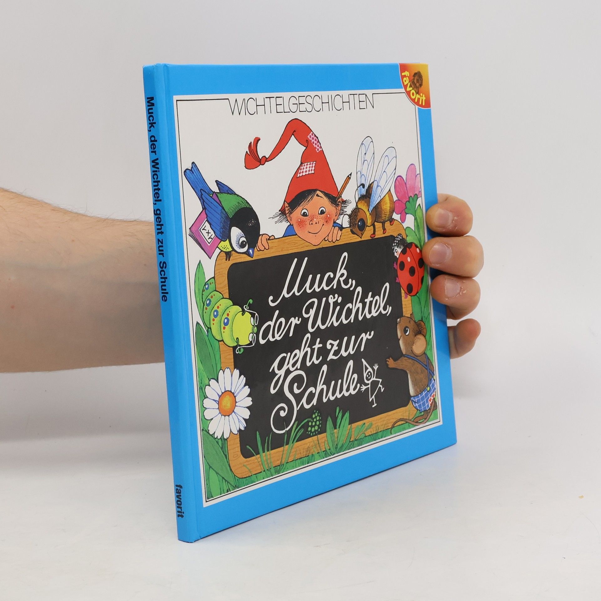 Muck, der Wichtel, geht zur Schule