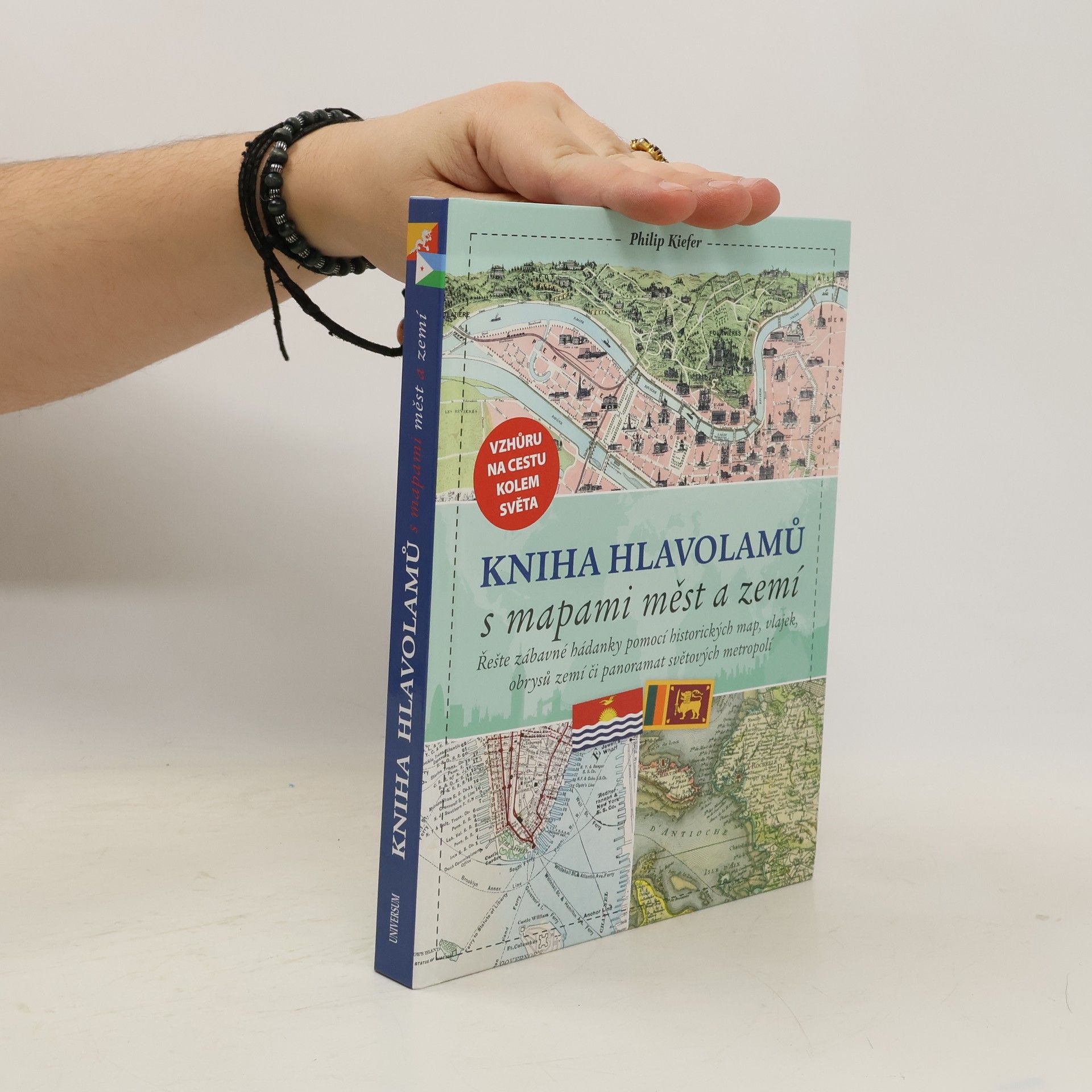 Philip Kiefer Kniha hlavolamů s mapami měst a zemí