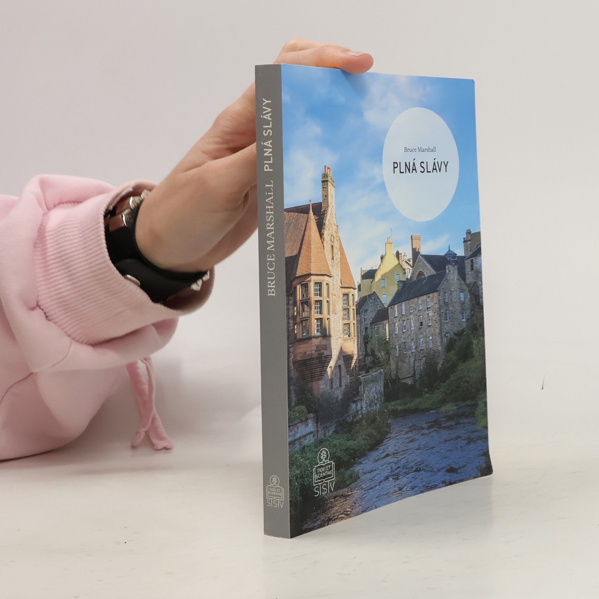 Bruce Marshall Plná slávy