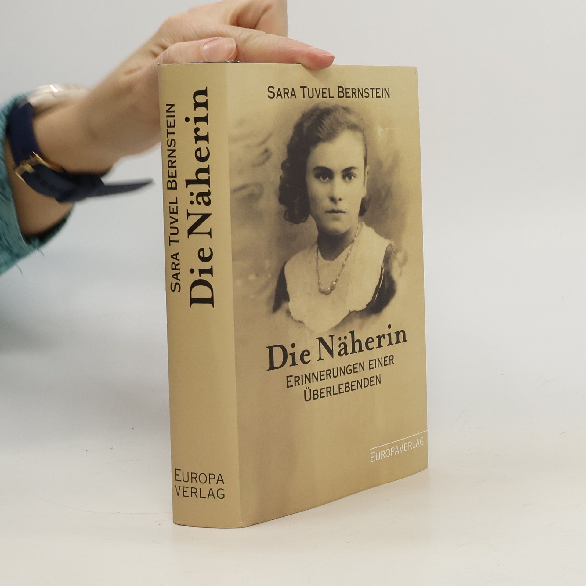 Sara Tuvel Bernstein Die Näherin