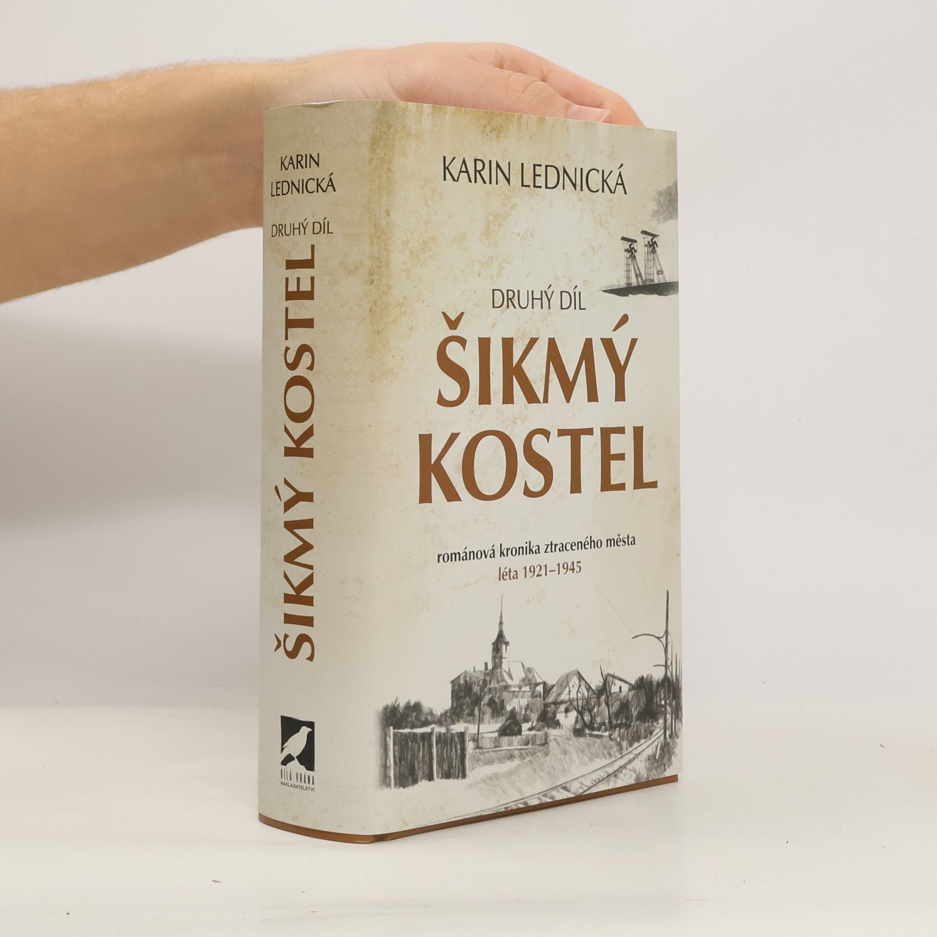 Karin Lednická Šikmý kostel 2
