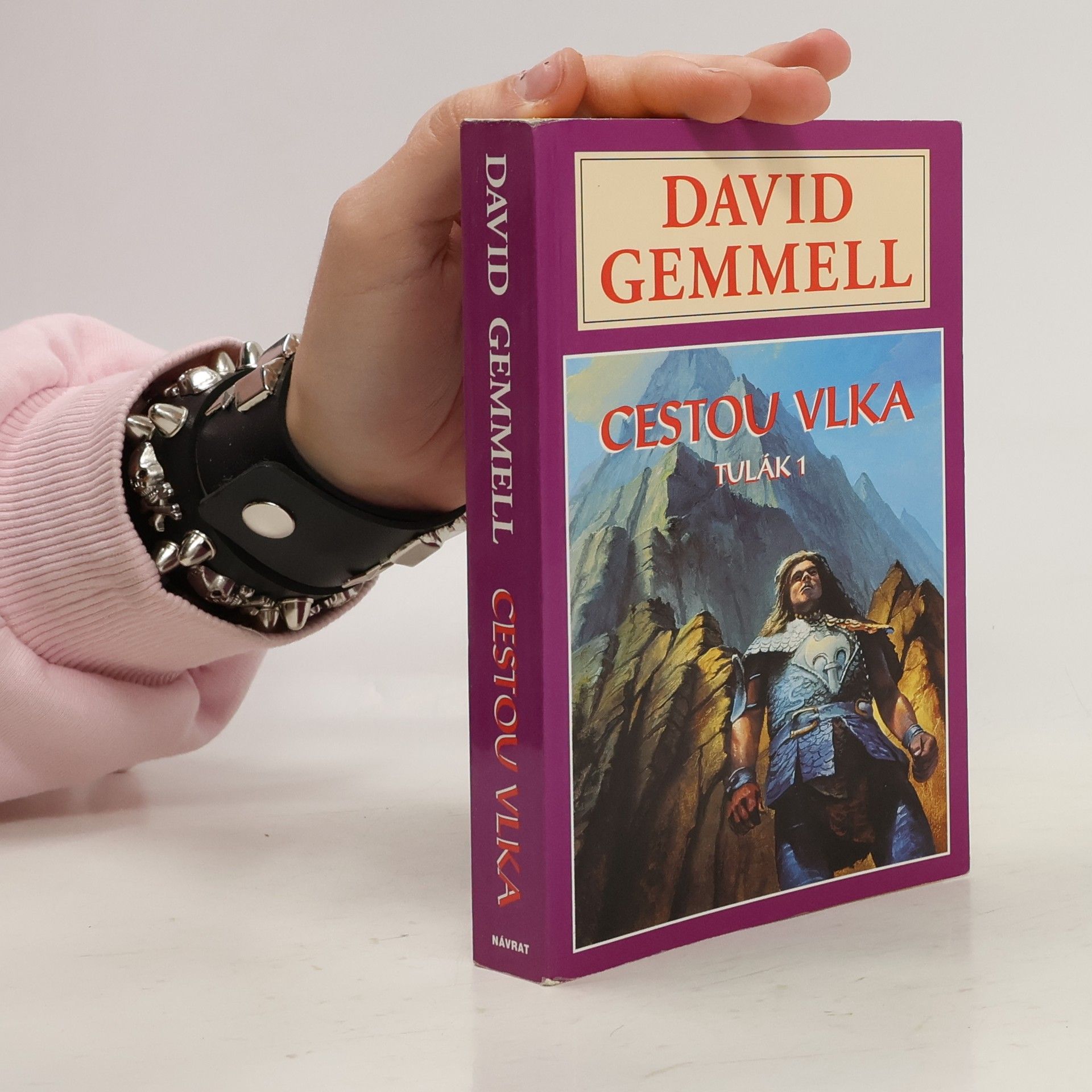 David Gemmell Tulák 1 - Cestou vlka