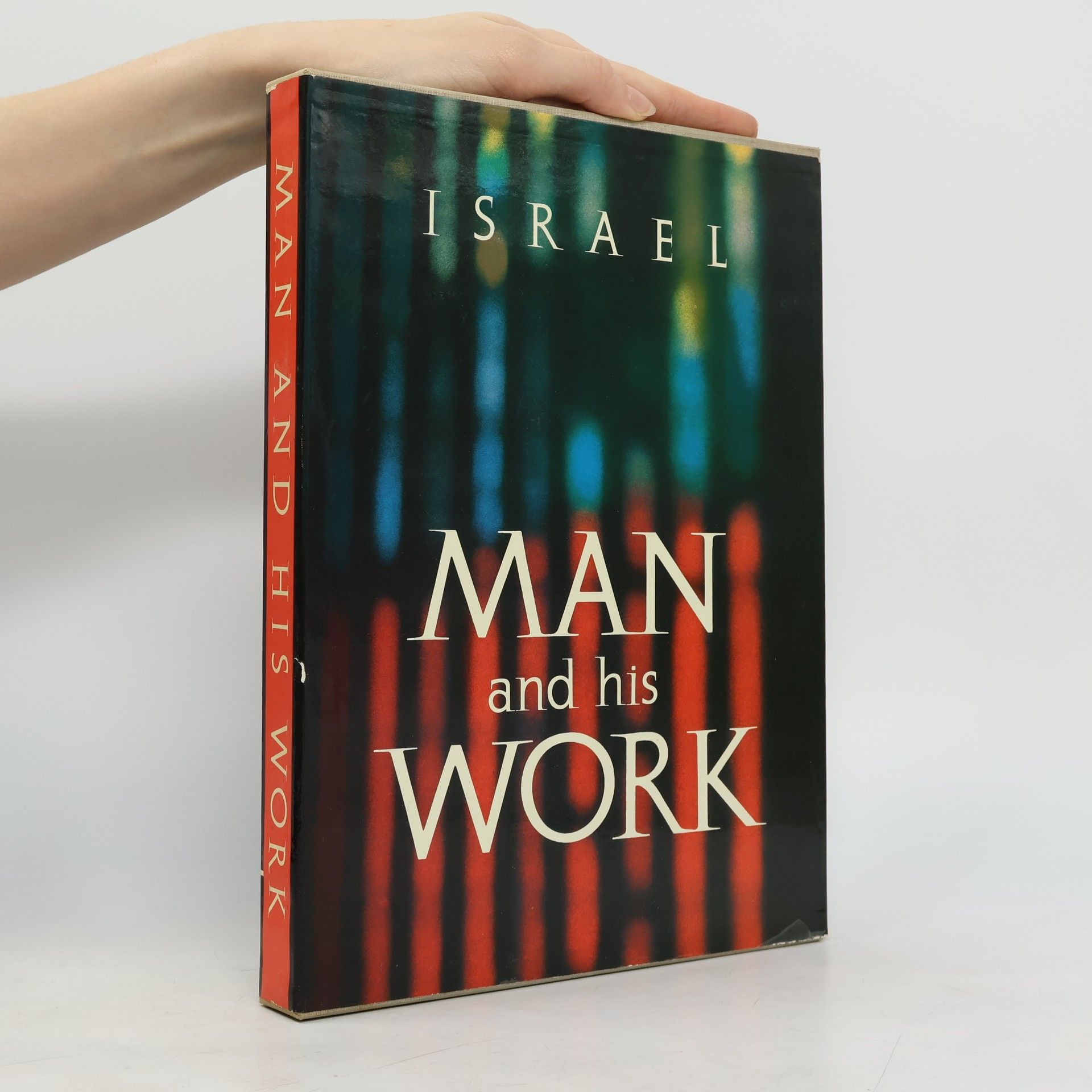 Collectif d'auteurs Man and His Work