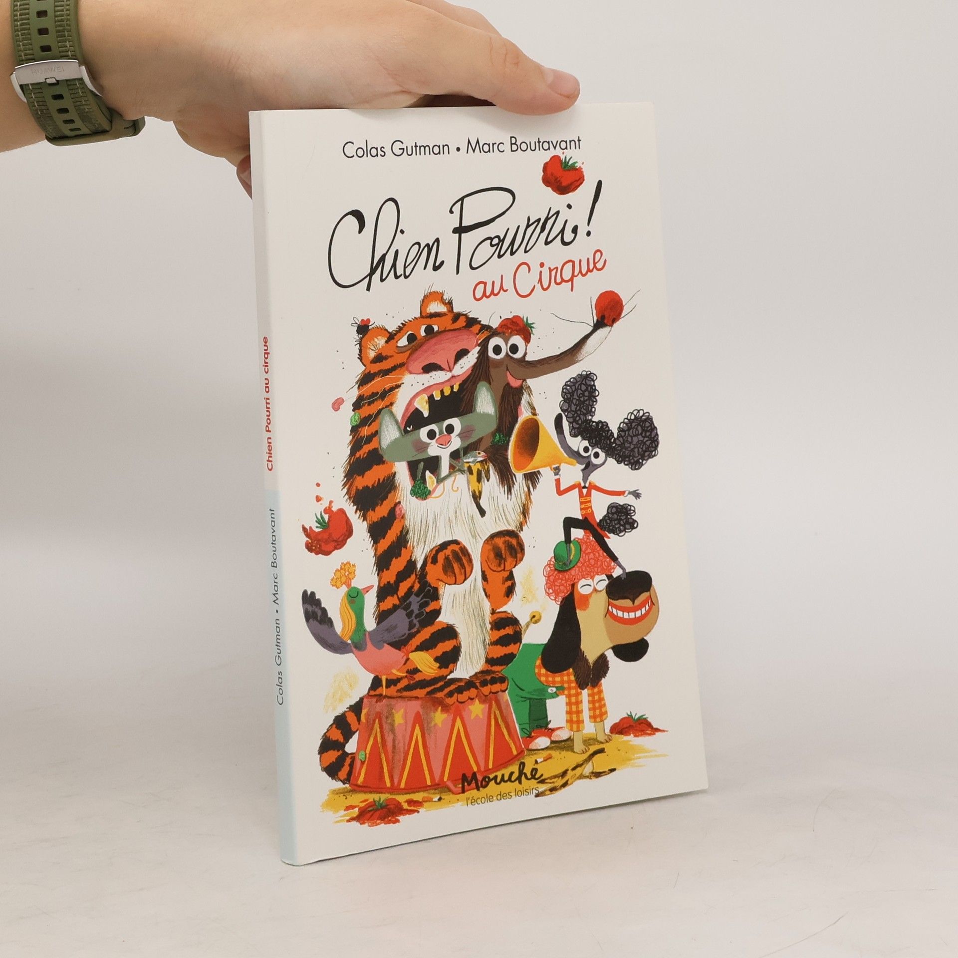 Chien Pourri au cirque