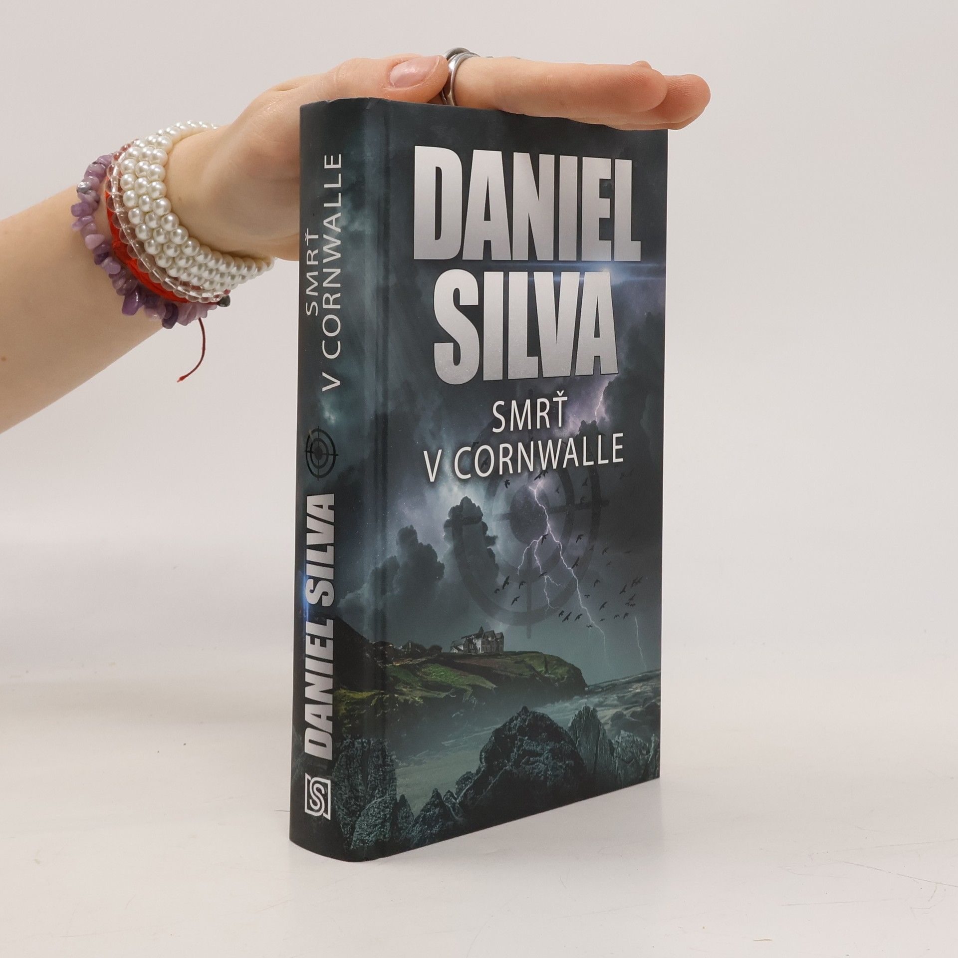 Daniel Silva Smrť v Cornwalle