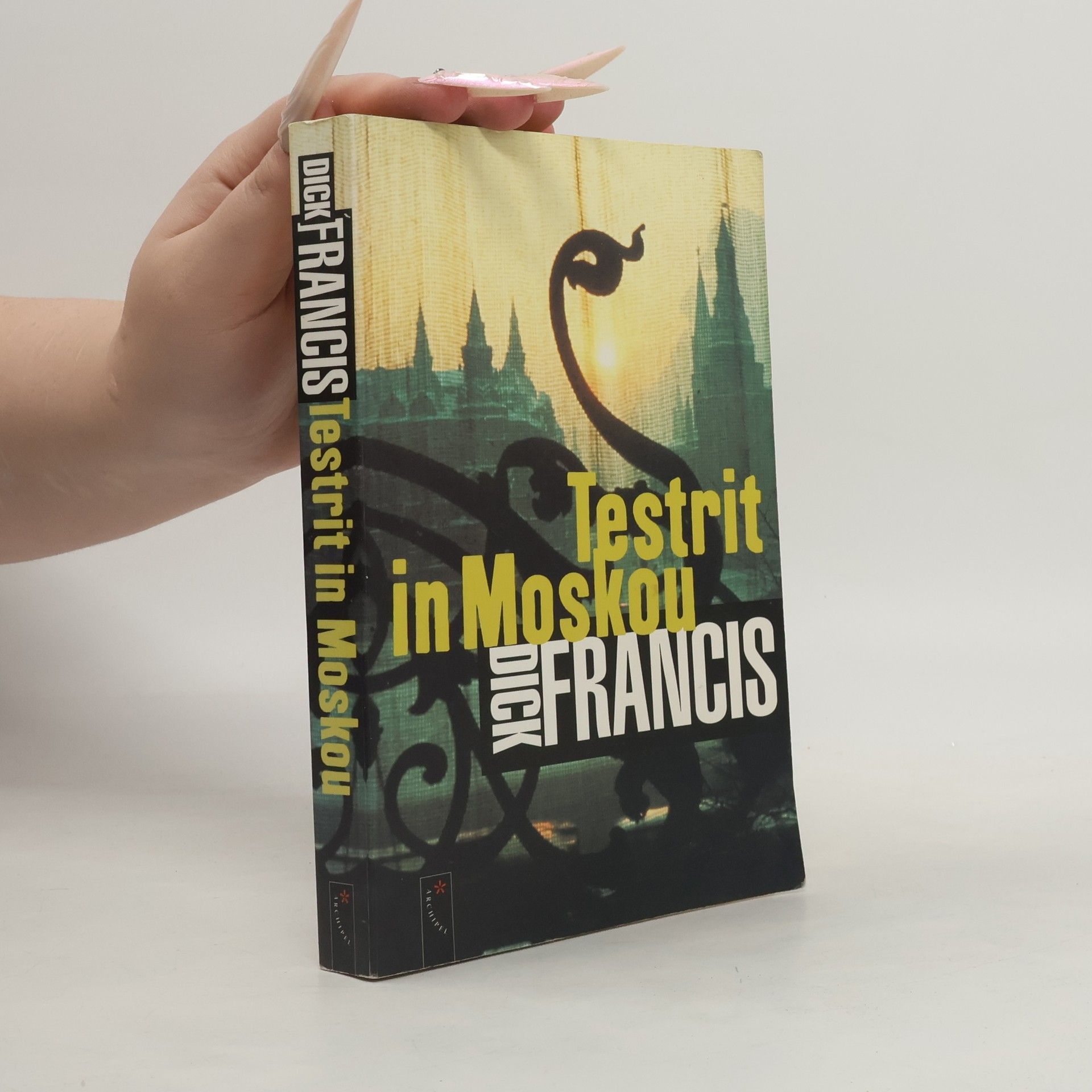 Dick Francis Testrit in Moskou