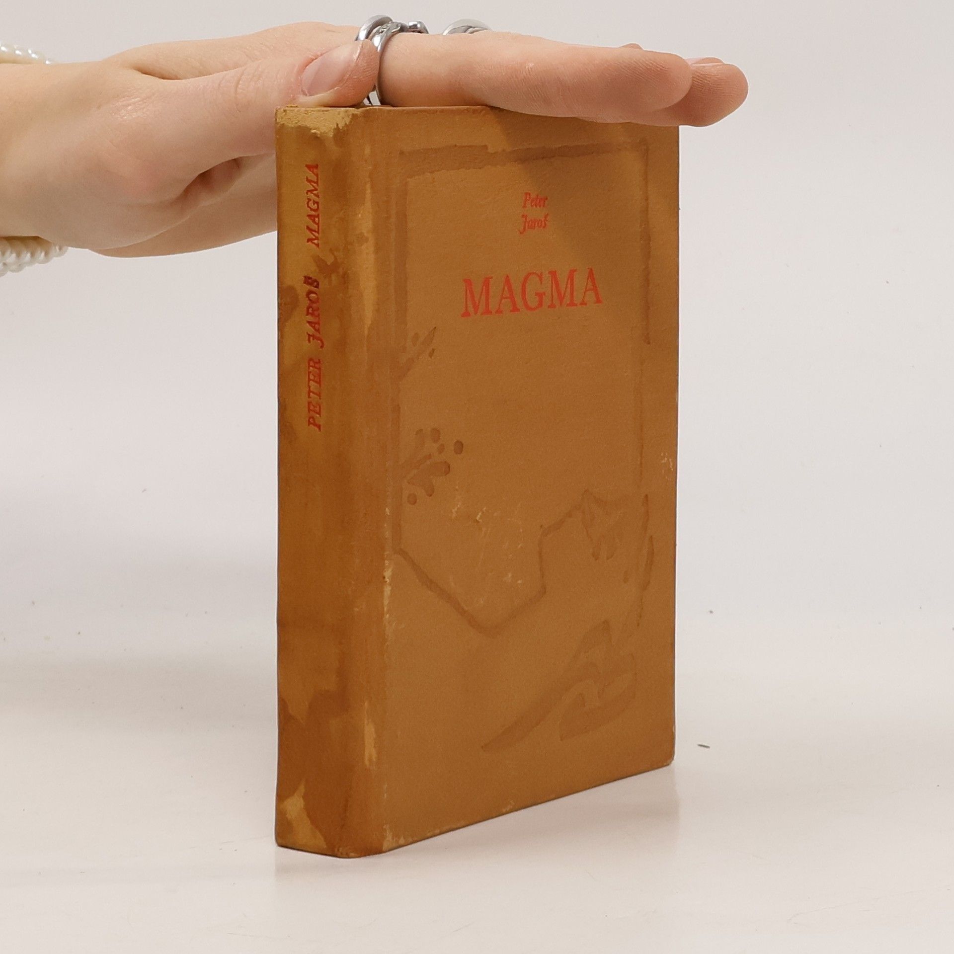 Peter Jaroš Magma