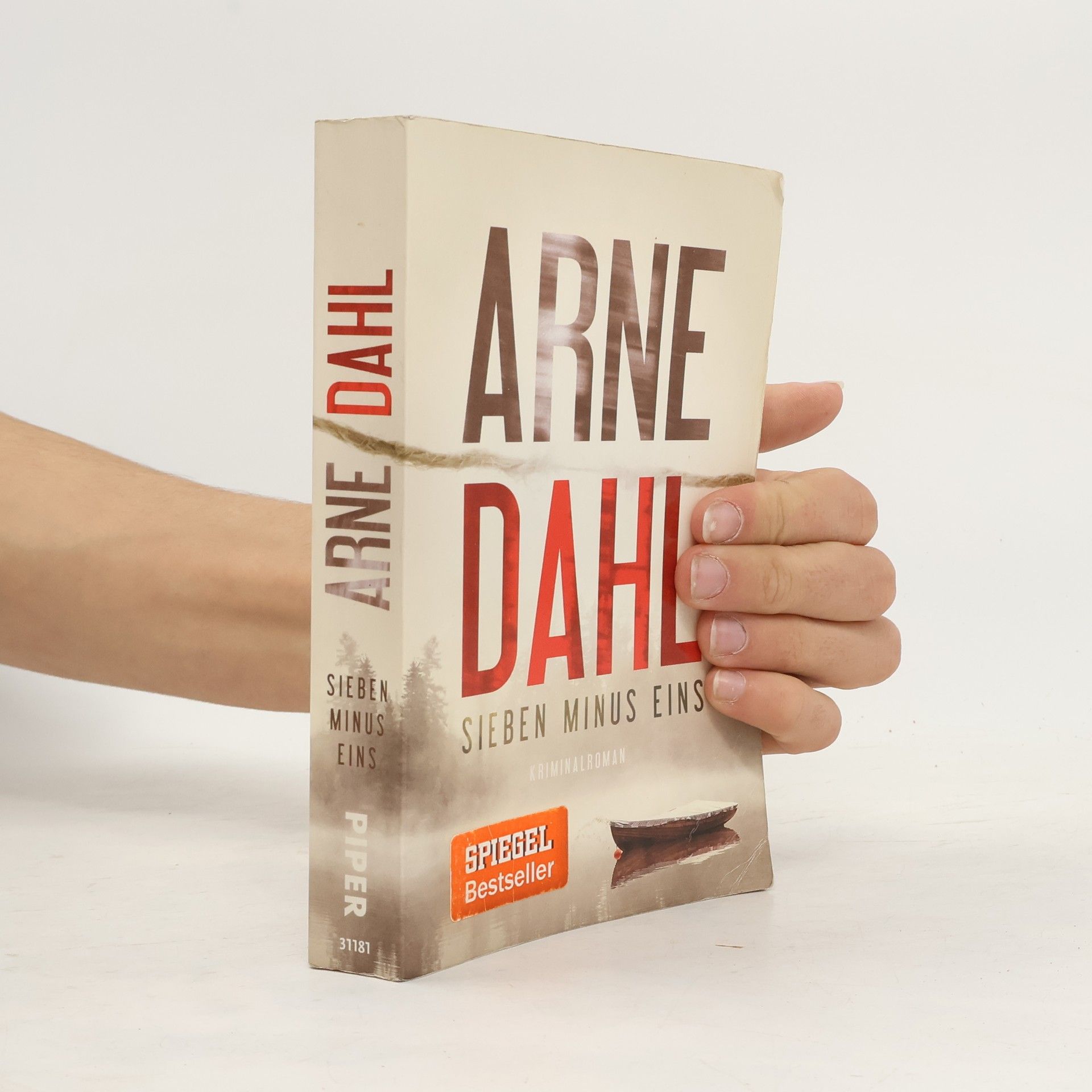 Jan Arnald Sieben minus eins