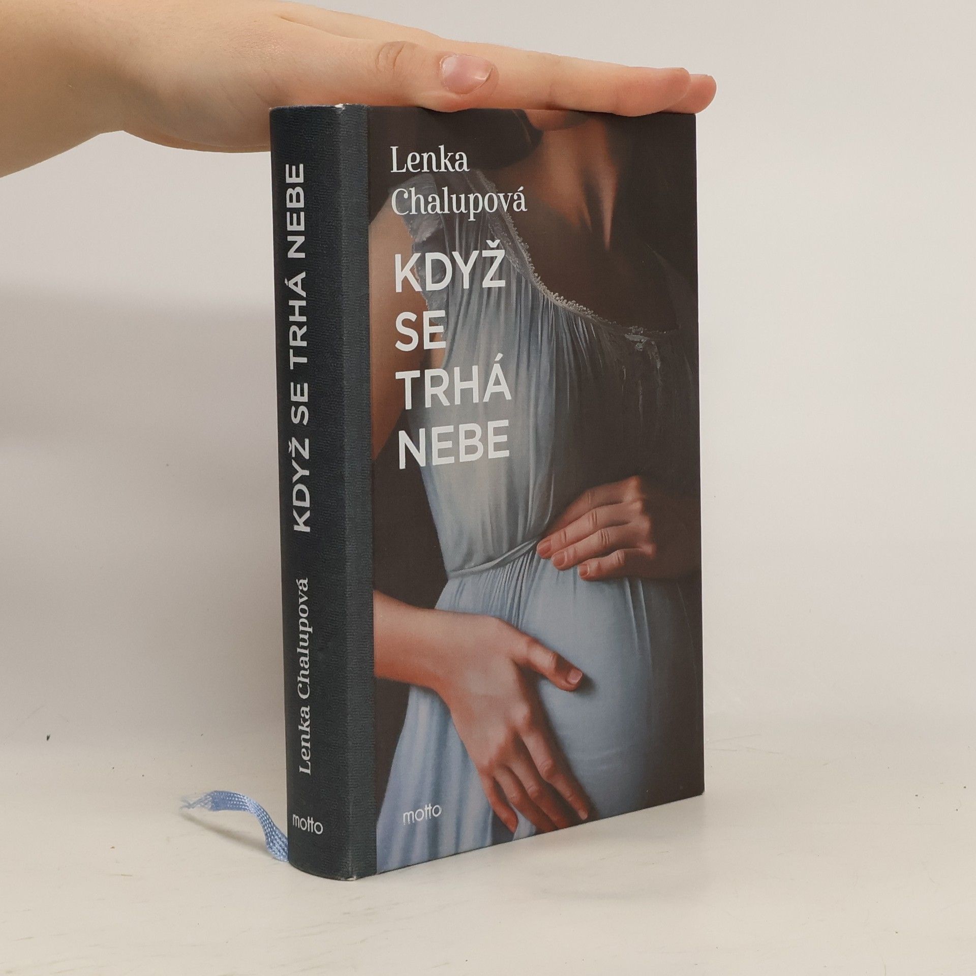 Lenka Chalupová Když se trhá nebe