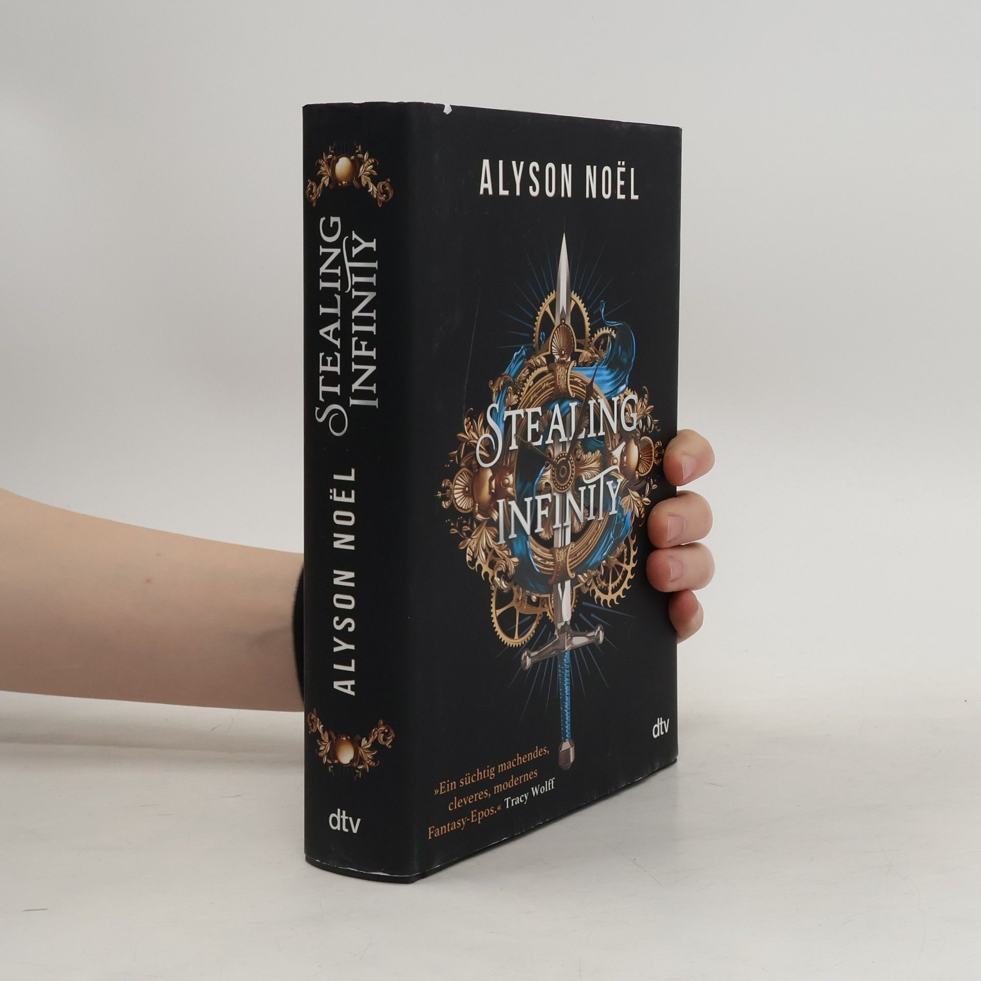 Alyson Noël Stealing infinity