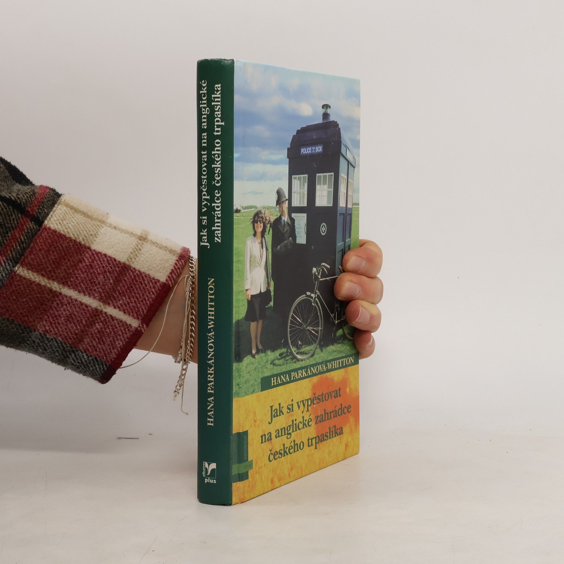 Jak si vypěstovat na anglické zahrádce českého trpaslíka