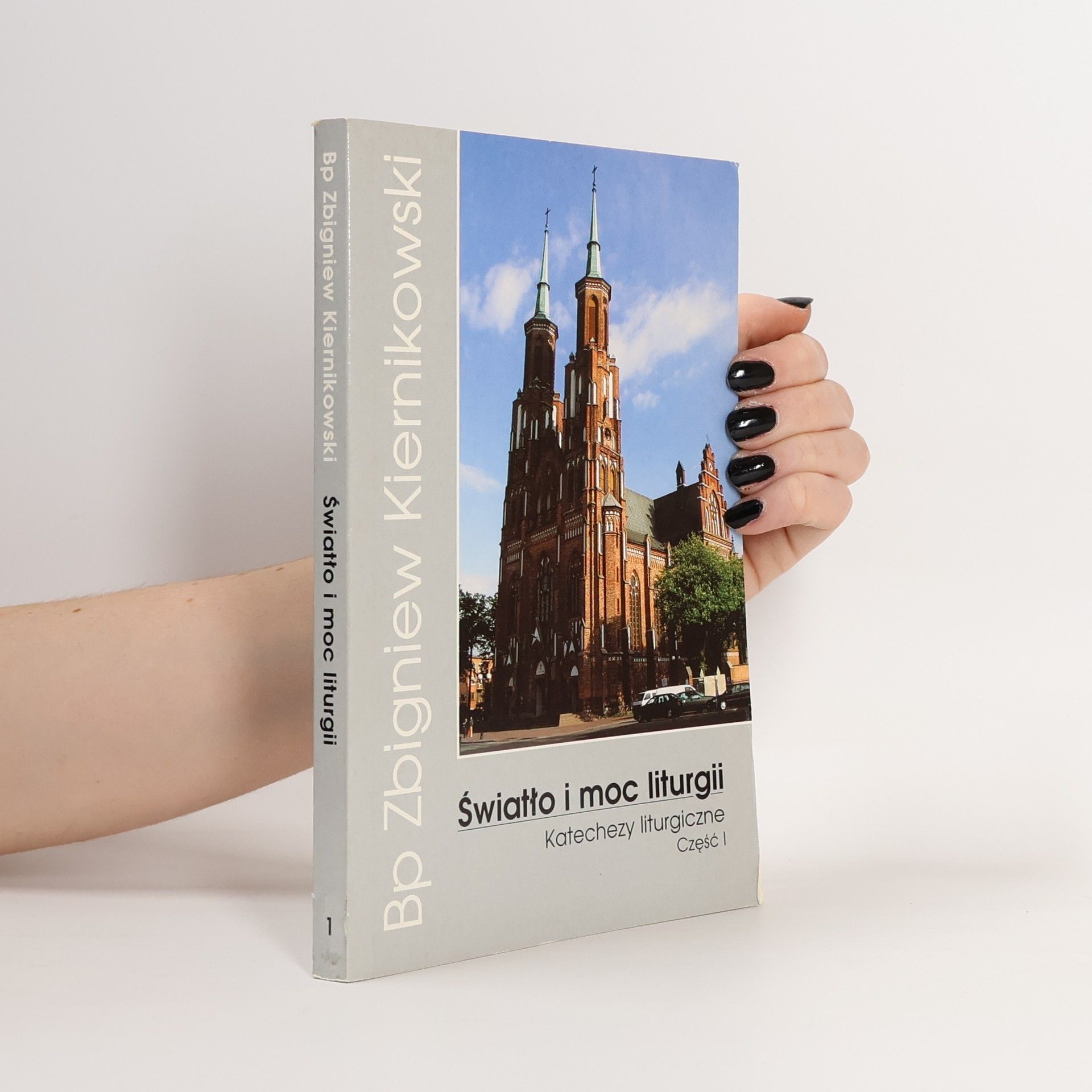 bp Zbigniew Kiernikowski Światło i moc liturgii