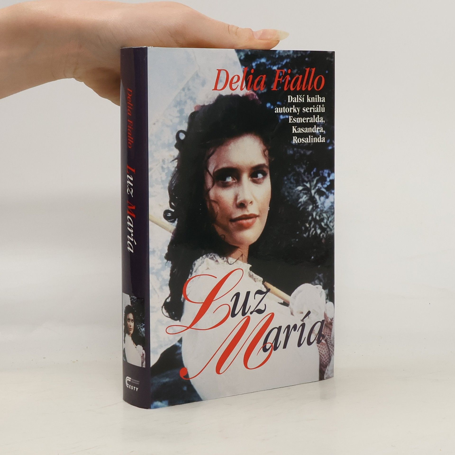 Delia Fiallo Luz María