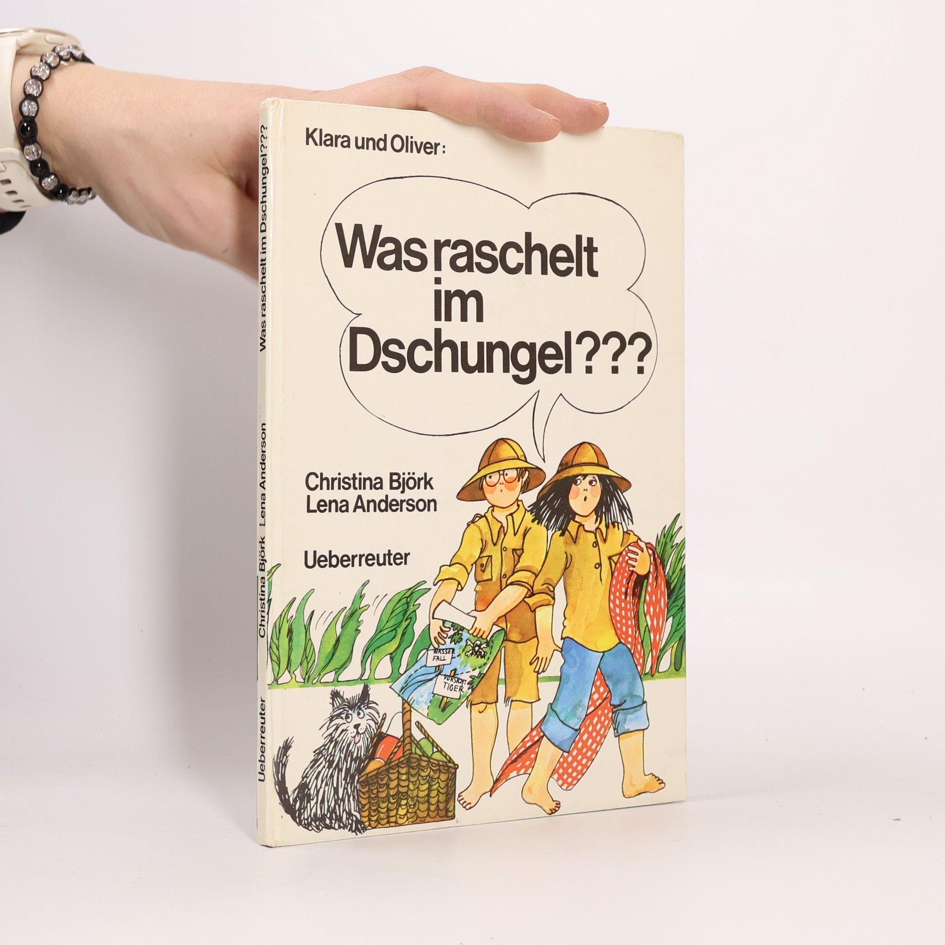 Klara und Oliver: Was raschelt im Dschungel?