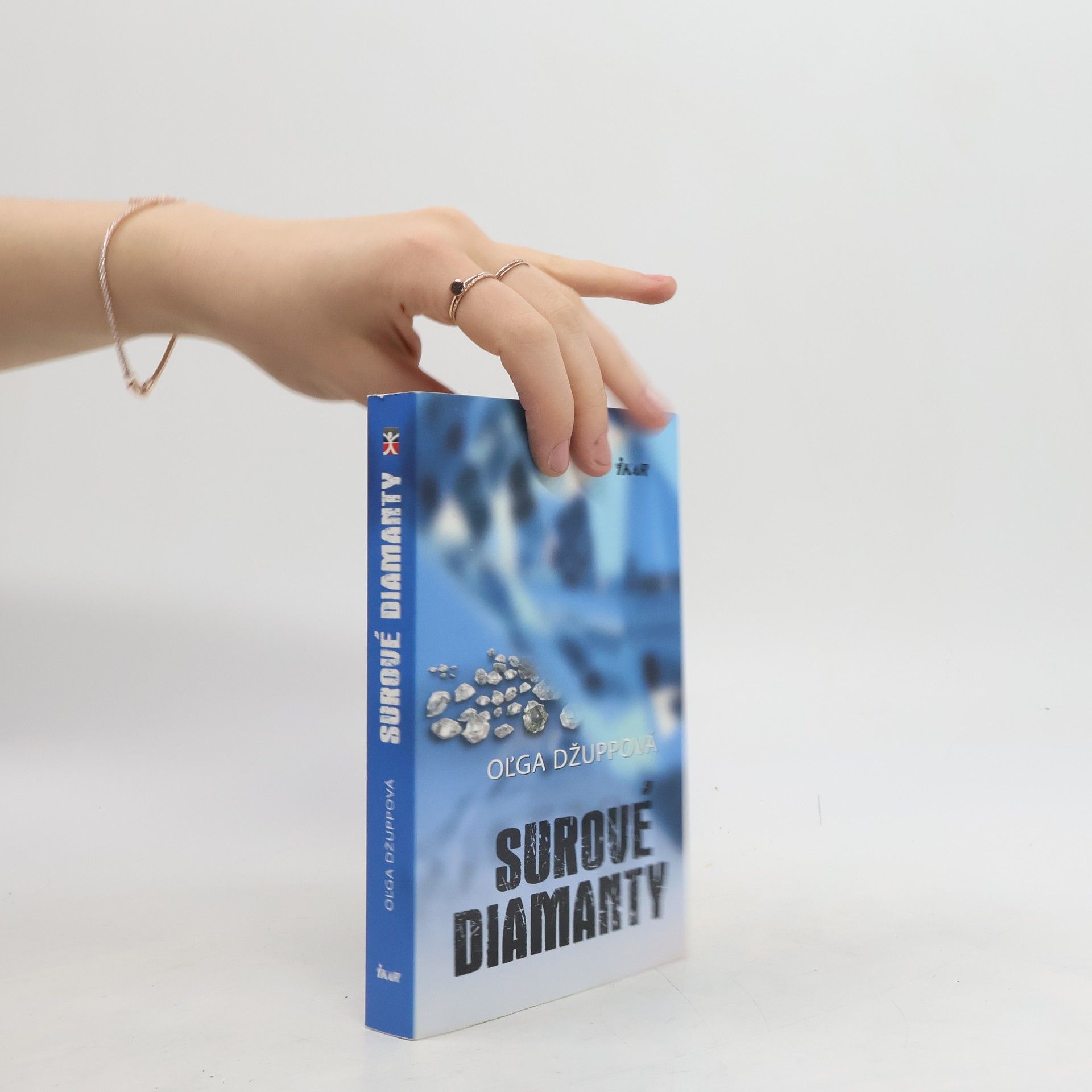 Oľga Džuppová Surové diamanty