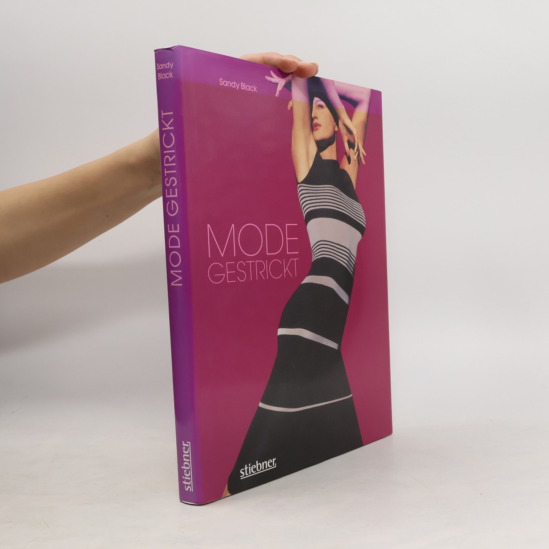 Sandy Black Mode gestrickt