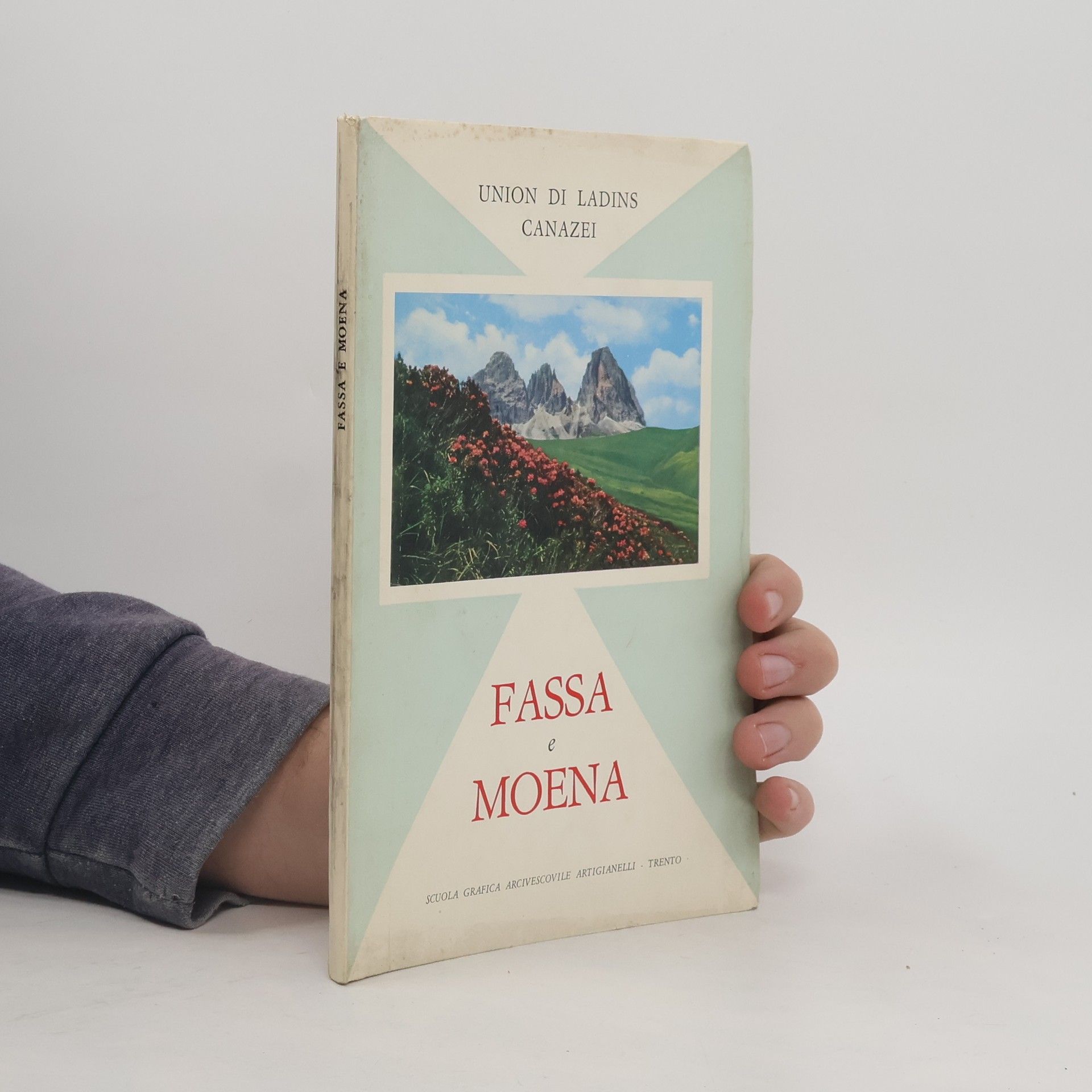 AA.VV. Fassa e Moena