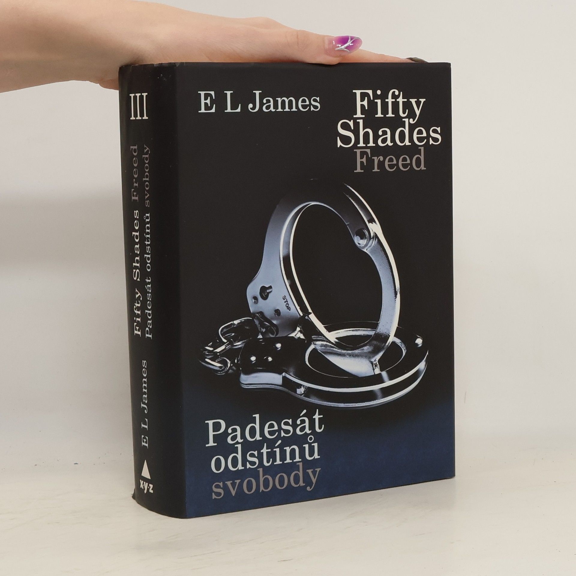 E. L. James Padesát odstínů svobody