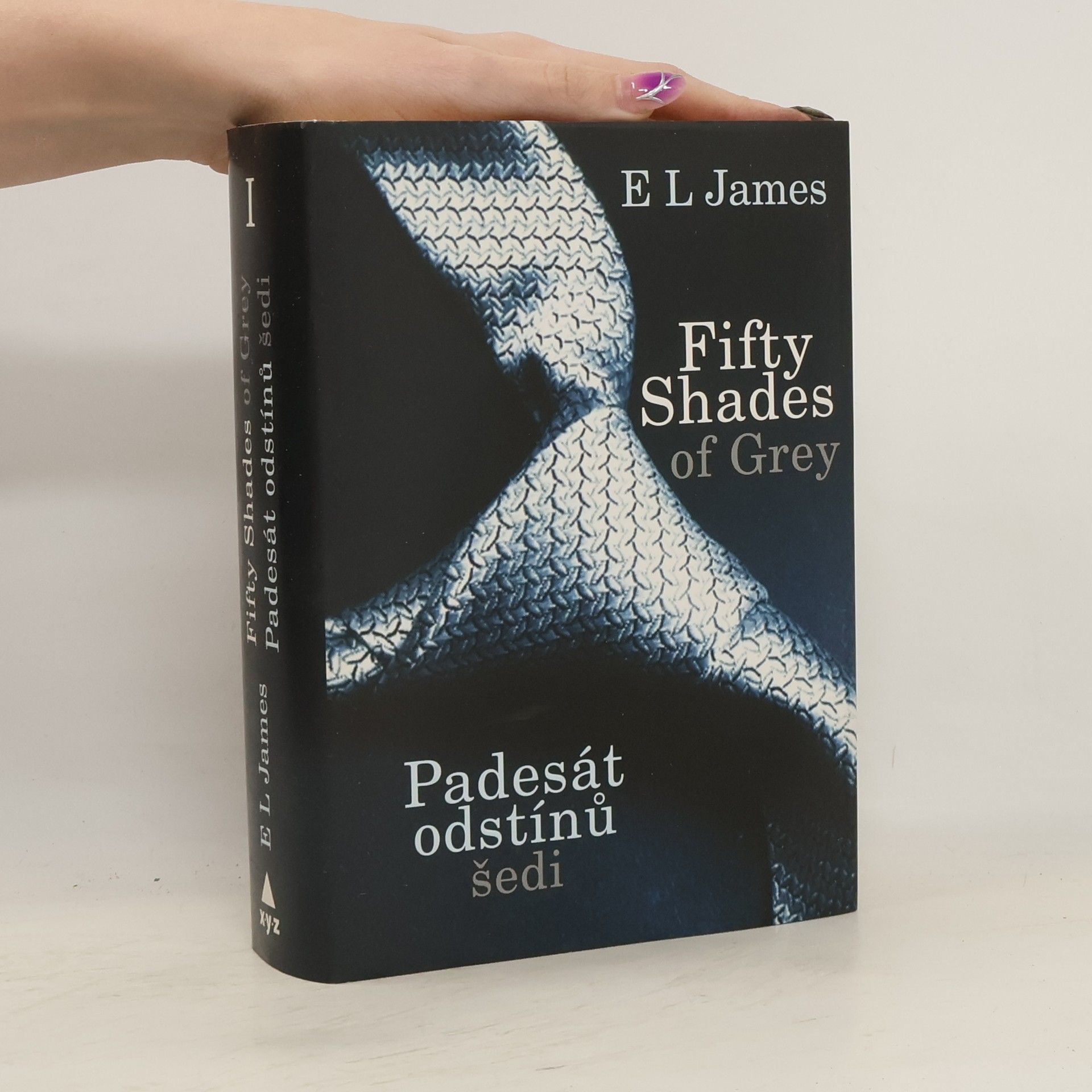Padesát odstínů šedi