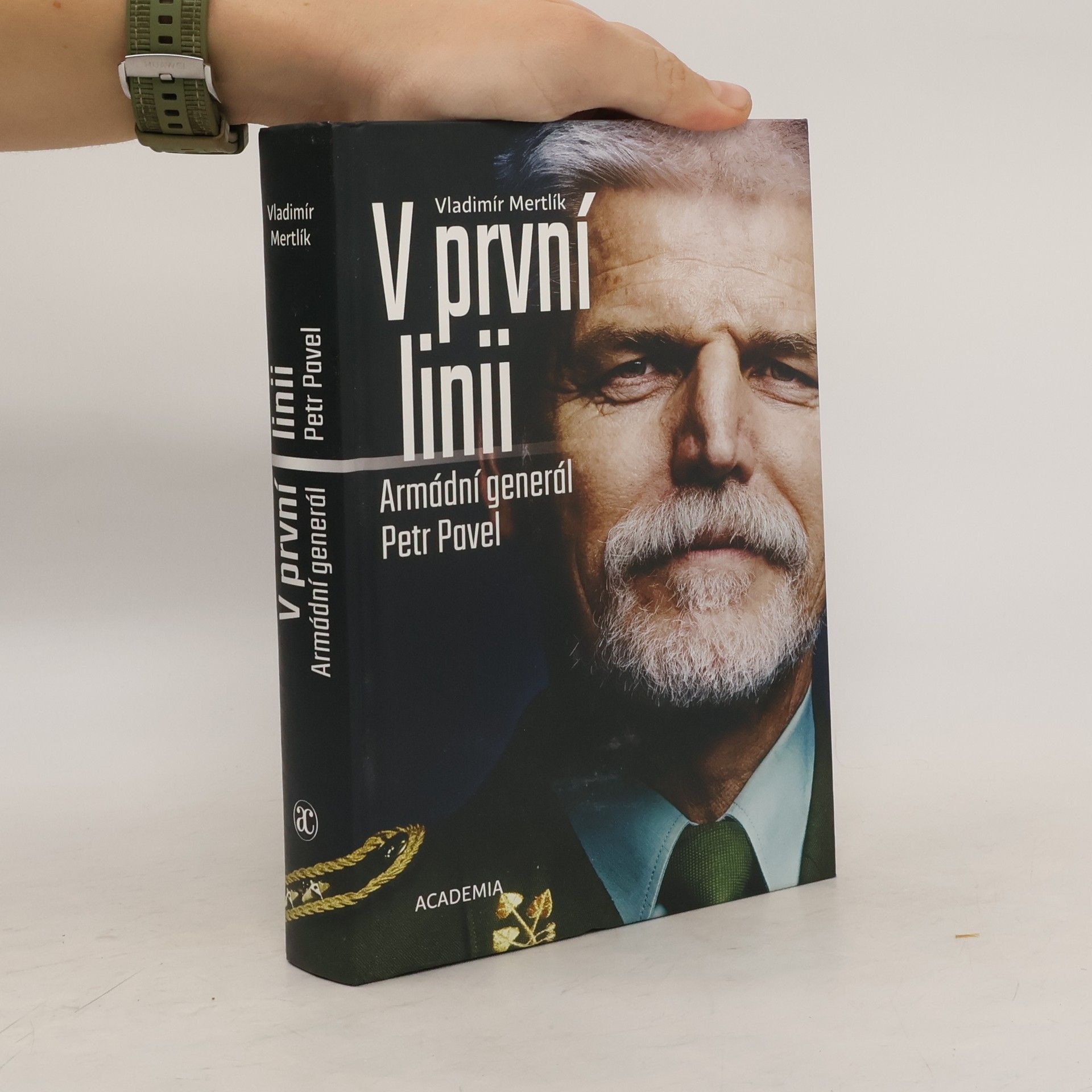Vladimír Mertlík V první linii: Armádní generál Petr Pavel
