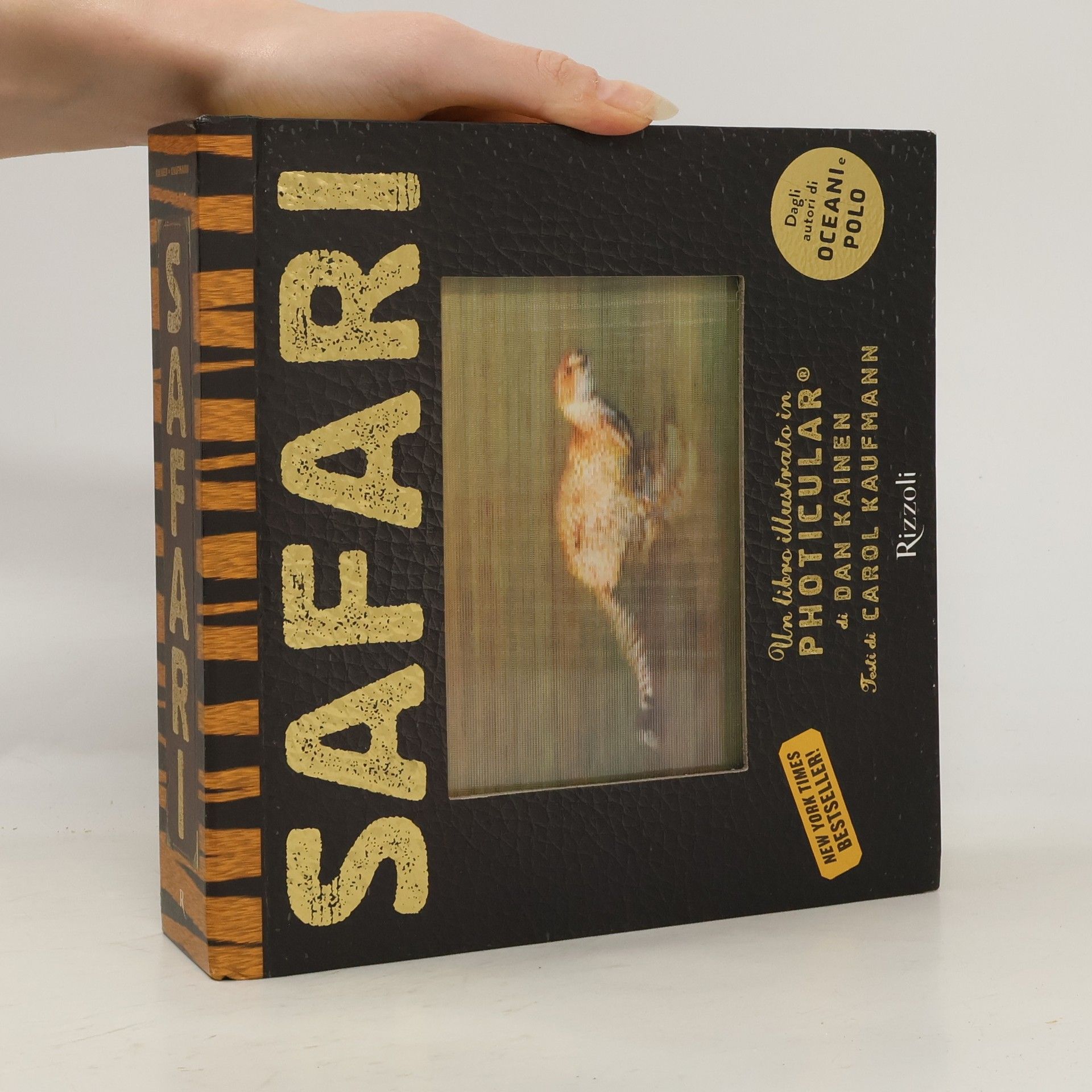 Safari. Un libro illustrato in Photicular®
