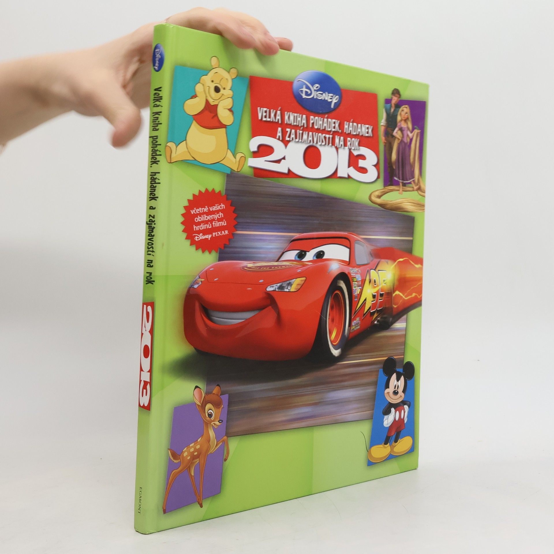Walt Disney Velká kniha pohádek, hádanek a zajímavostí na rok 2013